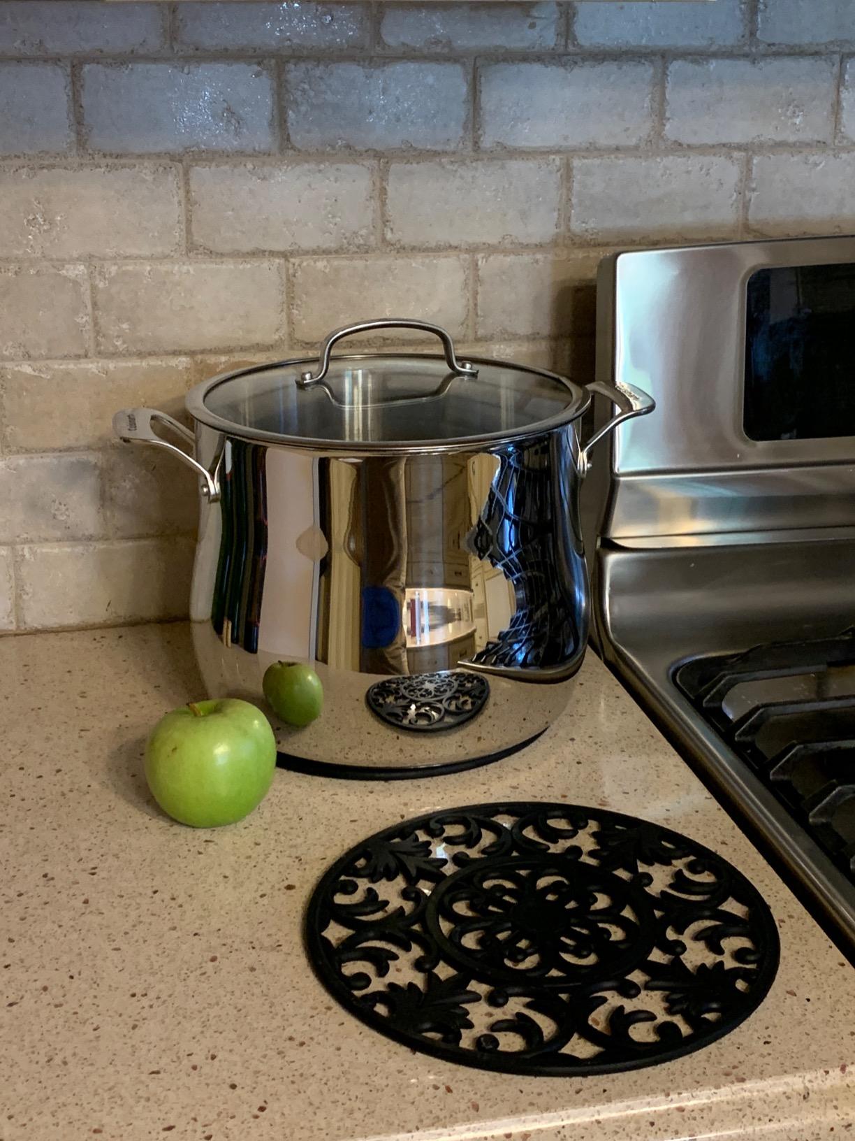 Cuisinart Contour Stainless 12-Quart Stockpot with Glass Cover, Silver customer photo 1