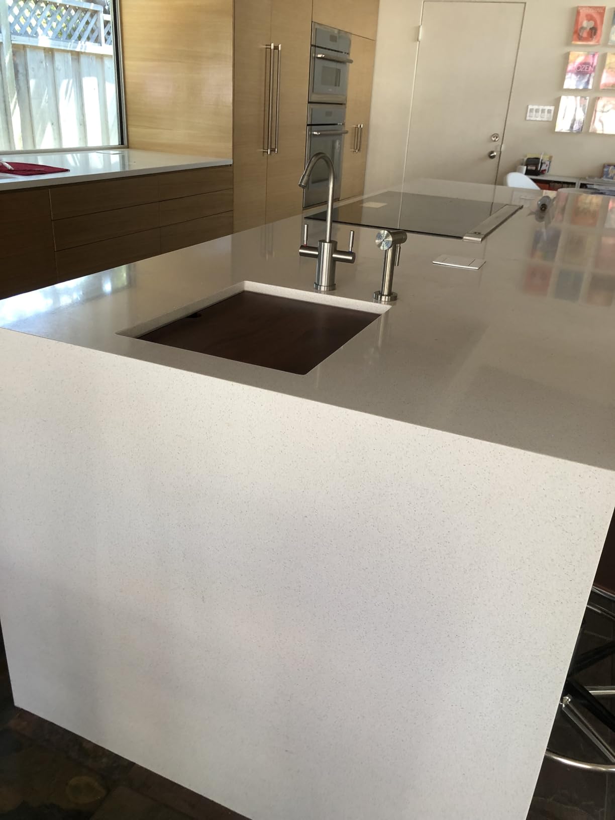 Ruvati 32-in Stainless Steel Undermount Workstation Kitchen Sink-RVH8300 | Soundproof Sink with Cutting Board & Accessories, Brushed Finish Hides Scratches, Single Bowl customer photo 2