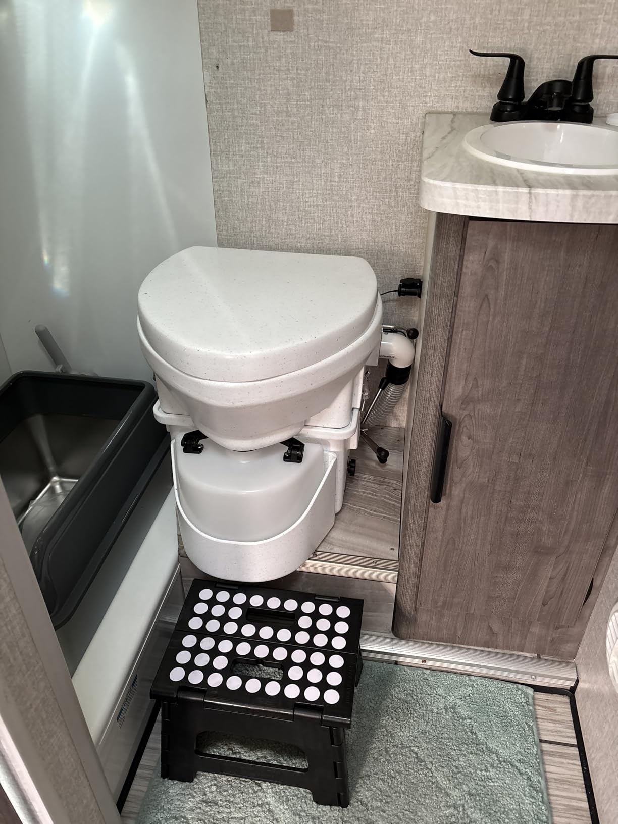 Nature's Head Self Contained Composting Toilet with Close Quarters Spider Handle Design customer photo 2