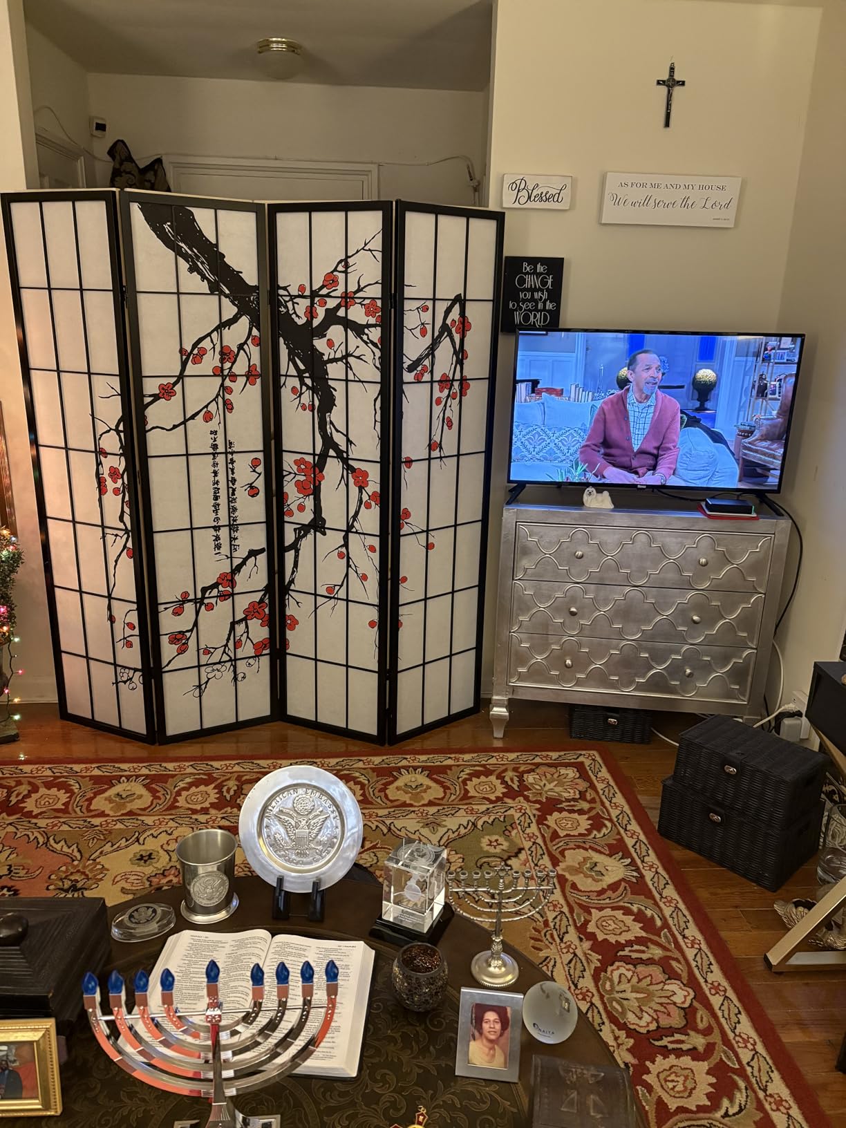 Roundhill Furniture Black Japanese 4-Panel Screen Room Divider, Plum Blossom customer photo 2
