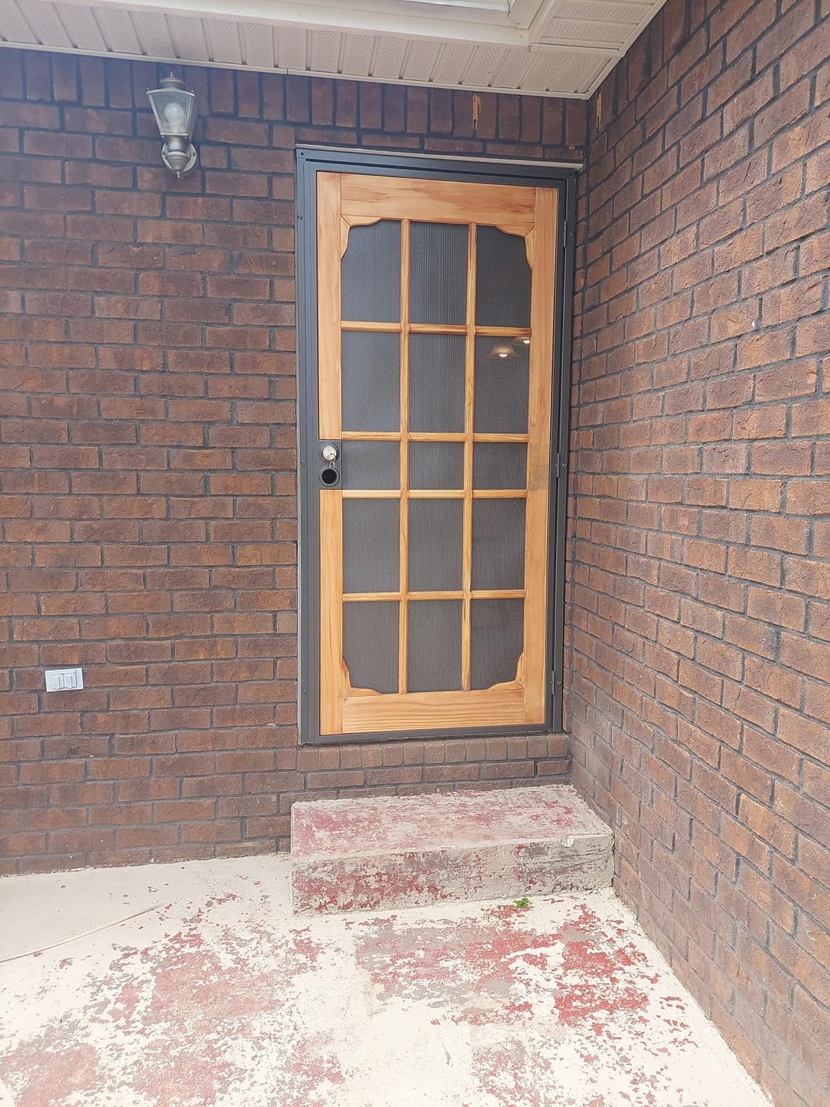 Prime-Line 3809BZ3068-I-WF Woodguard Steel Security Door, Bronze | Traditional Screen Door Style, Steel and Wood Construction, Non-Handed, Single Pack customer photo 1