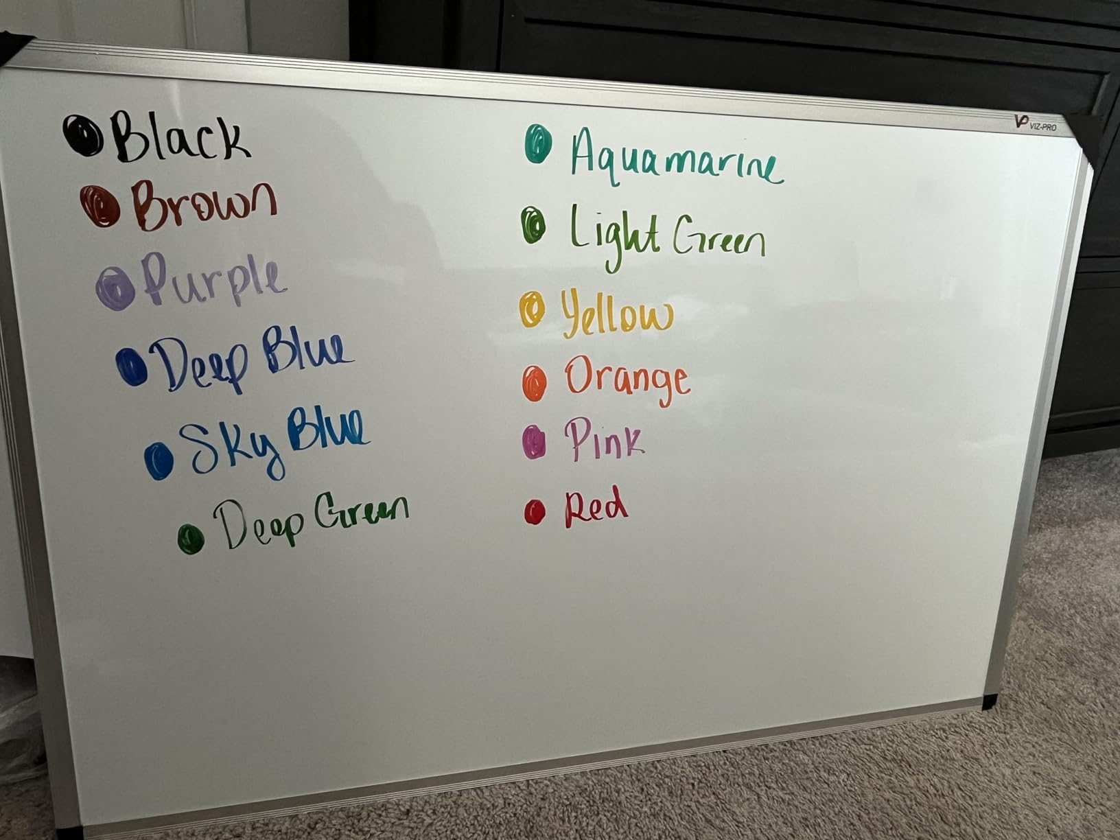 VIZ-PRO Magnetic Dry Erase Board, 36 X 24 Inches, Silver Aluminium Frame customer photo 2