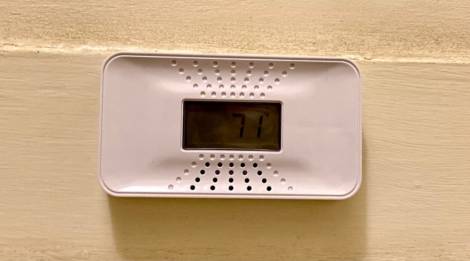 First Alert CO710 Carbon Monoxide Detector with 10-Year Battery and Digital Temperature Display | CO710 customer photo 1