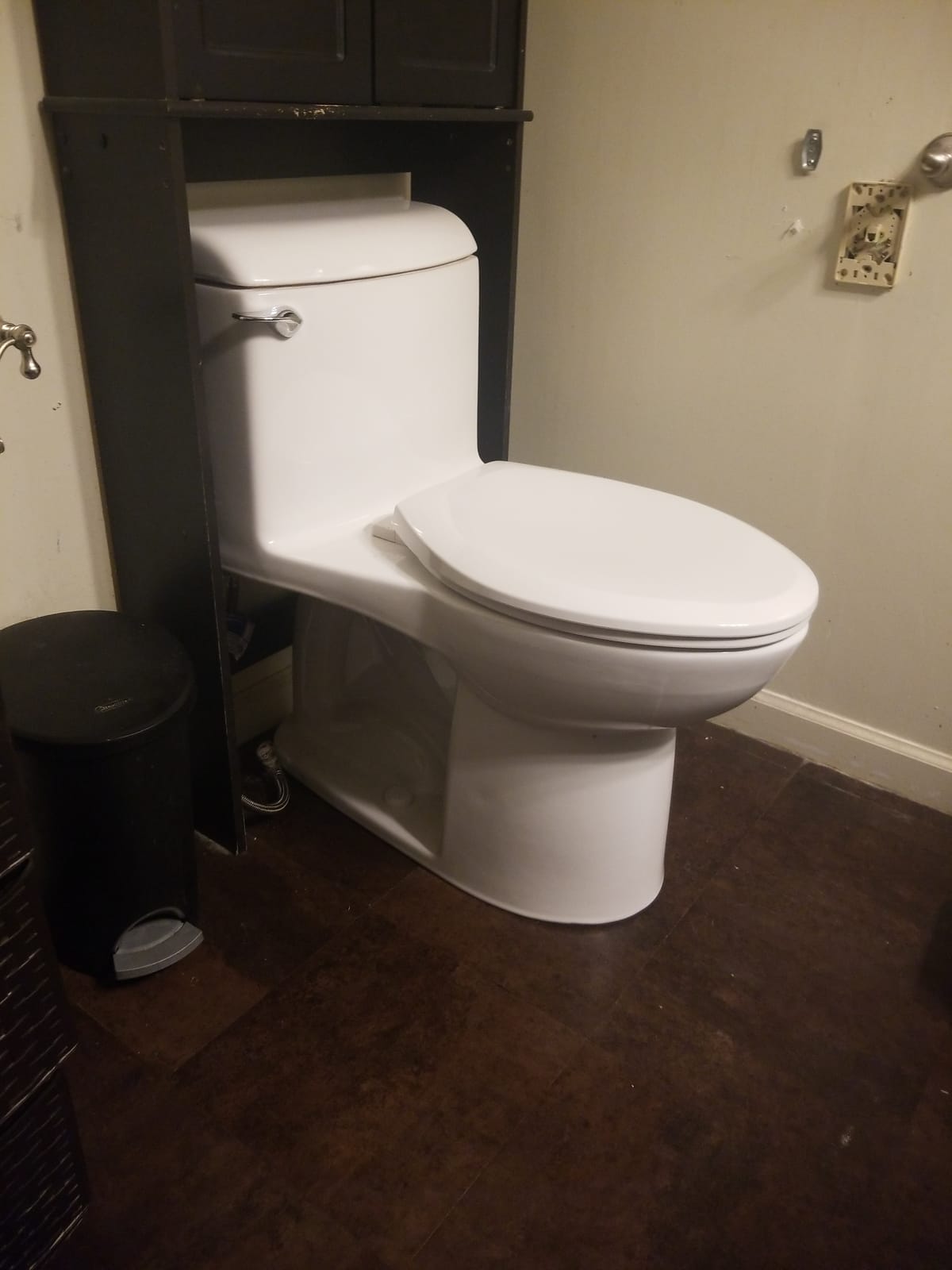 American Standard Champion 4 One Piece Elongated Toilet, 1.6 GPF, White customer photo 2