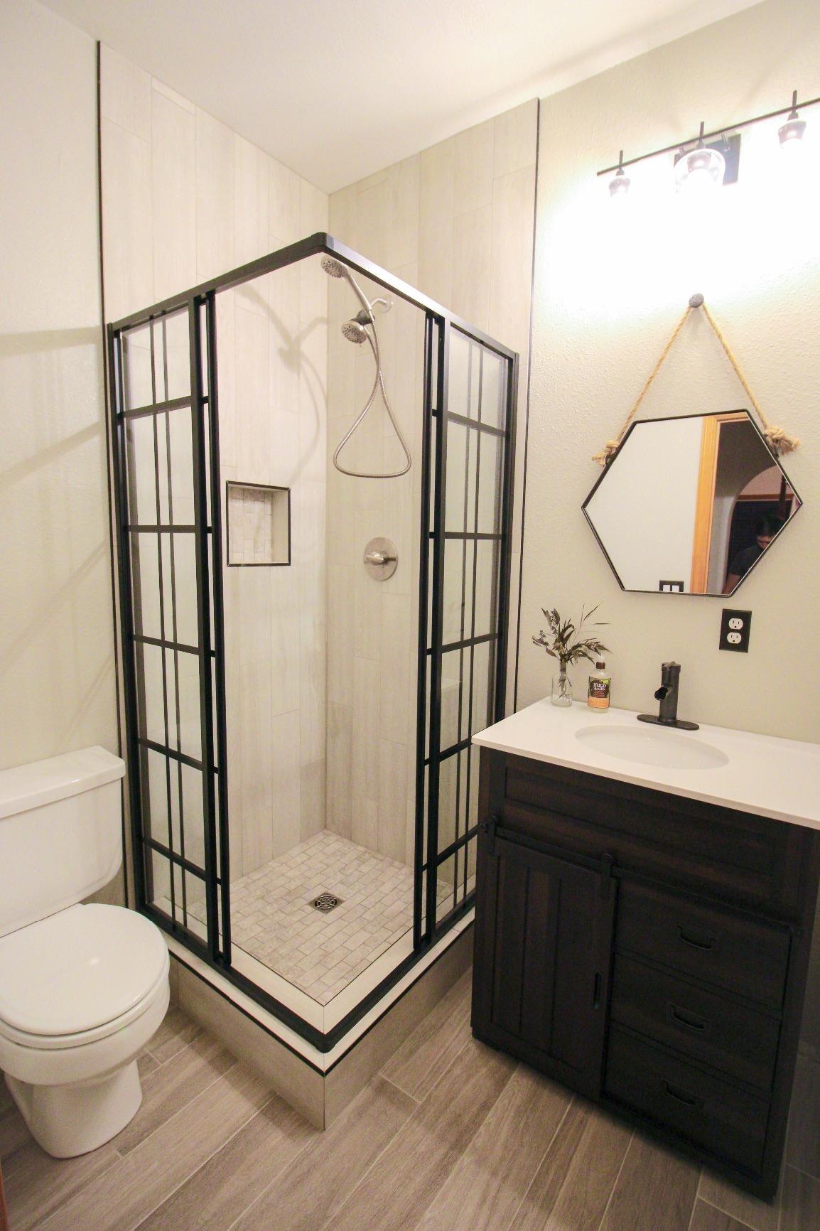 DreamLine French Corner 34 1/2 in. D x 34 1/2 in. W x 72 in. H Framed Sliding Shower Enclosure in Satin Black, SHEN-8134340-89 customer photo 1