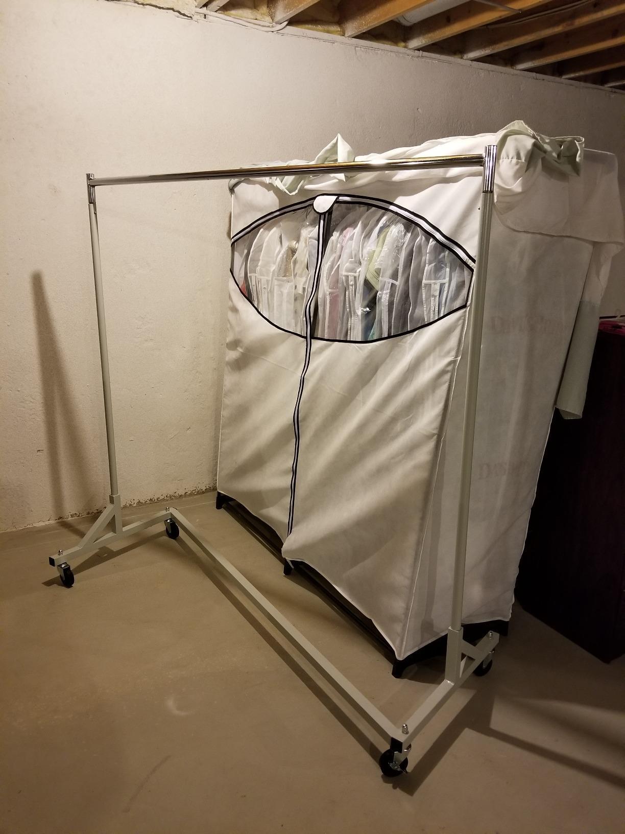 Simple Houseware Industrial Grade Z-Base Garment Rack, 63