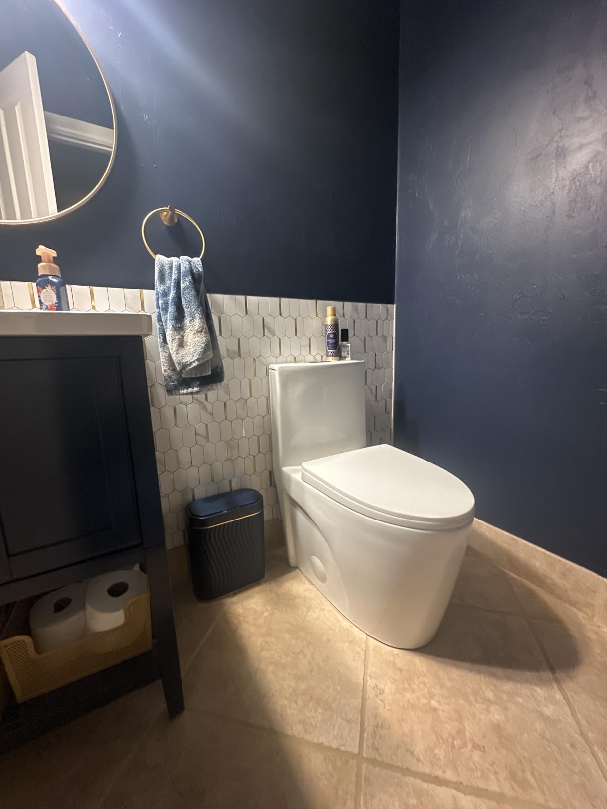 St. Tropez Comfort Height One-Piece Elongated Toilet, Vortex Dual-Flush 1.1/1.6 GPF, White Hardware customer photo 1