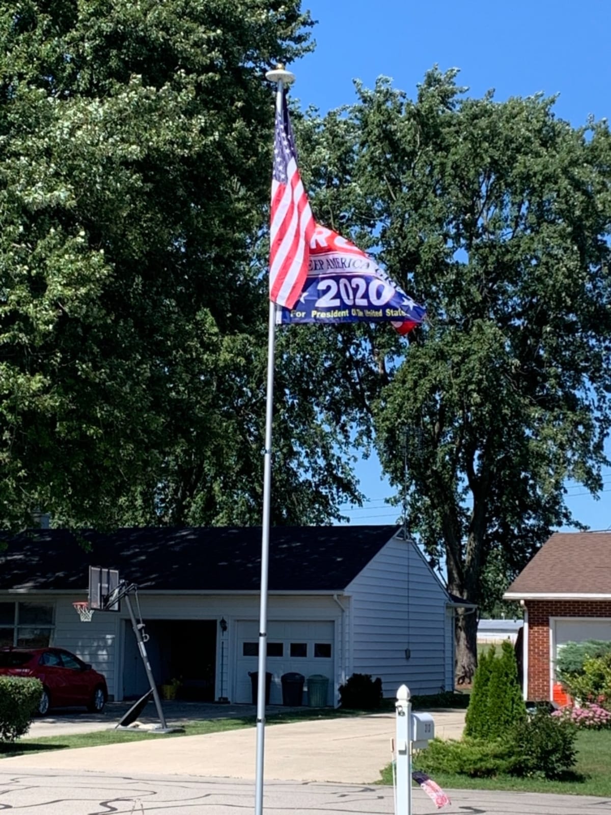 25FT Telescopic Flag Pole with Solar Lights - Outdoor Flagpole Kit customer photo 2