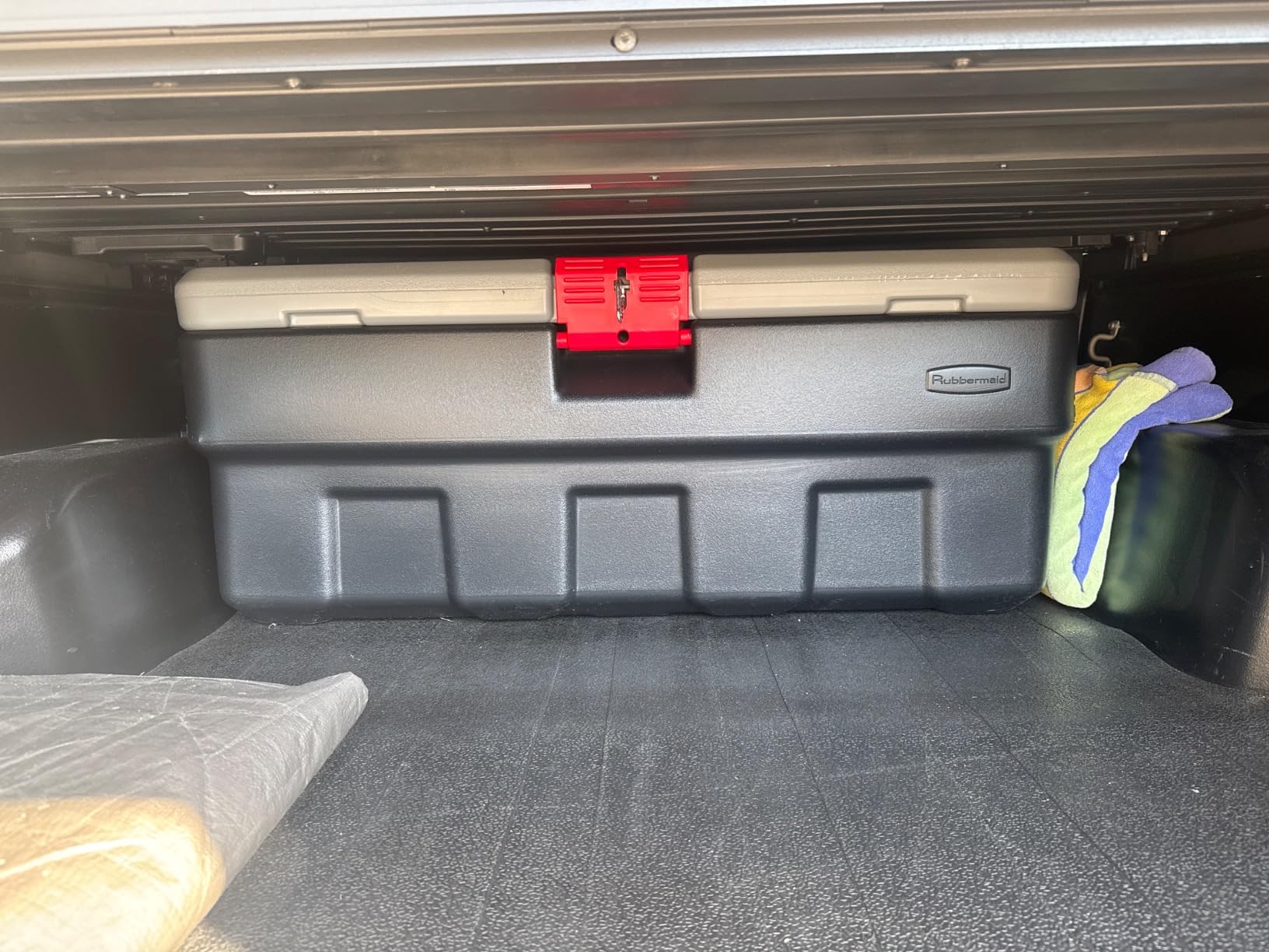 Rubbermaid 48 Gallon Black Action Packer Lockable Latch Indoor and Outdoor Storage Box Container for Home, Garage, Backyard, Single customer photo 2