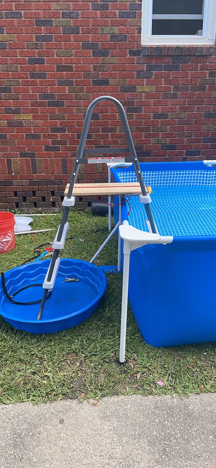 INTEX Steel Frame Pool Ladder for 42in Depth Above Ground Swimming Pools (28065E) customer photo 1