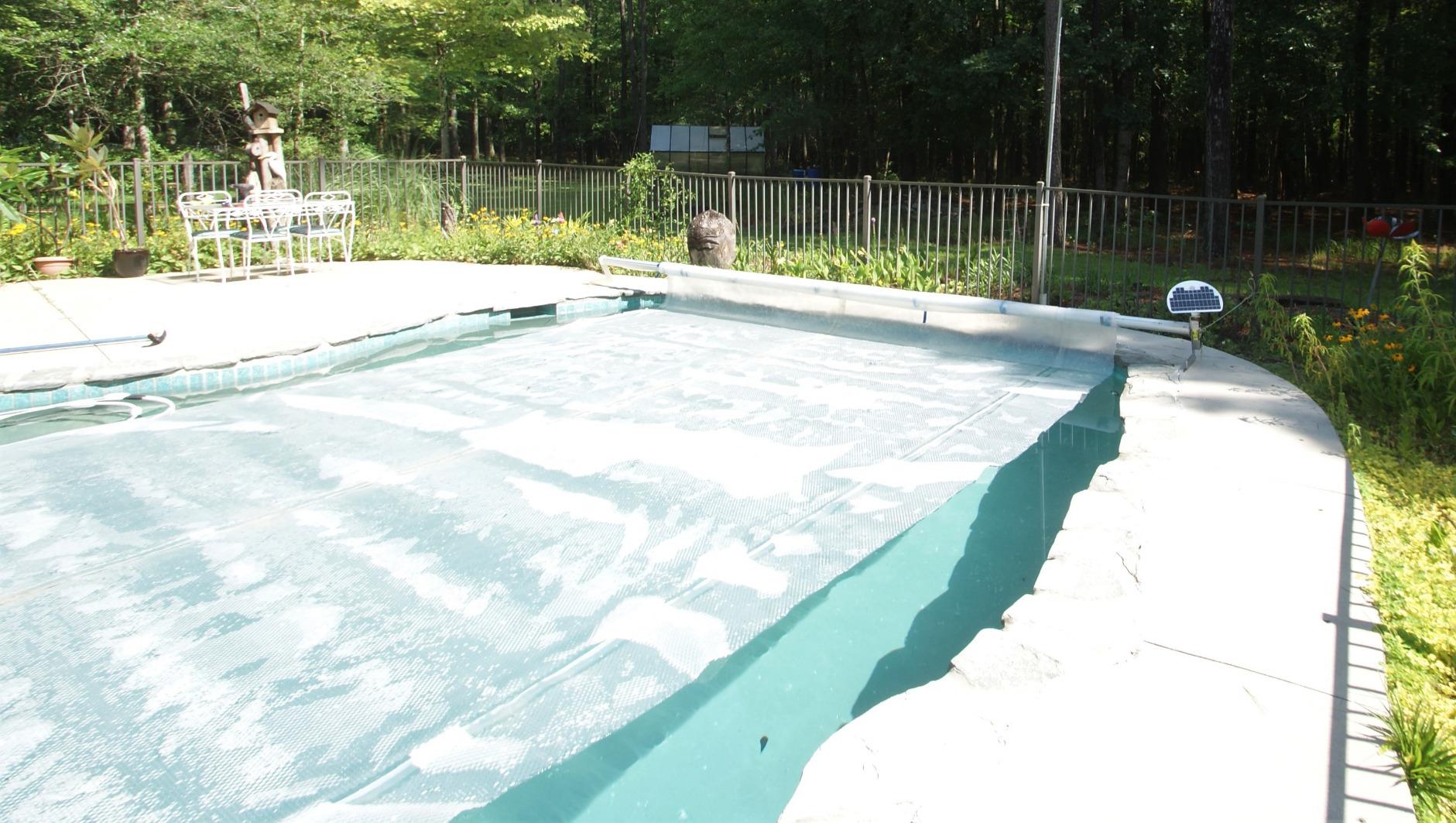 Automatic Motorized Solar Blanket Cover Reel/Roller for Pools up to 20x40' customer photo 2