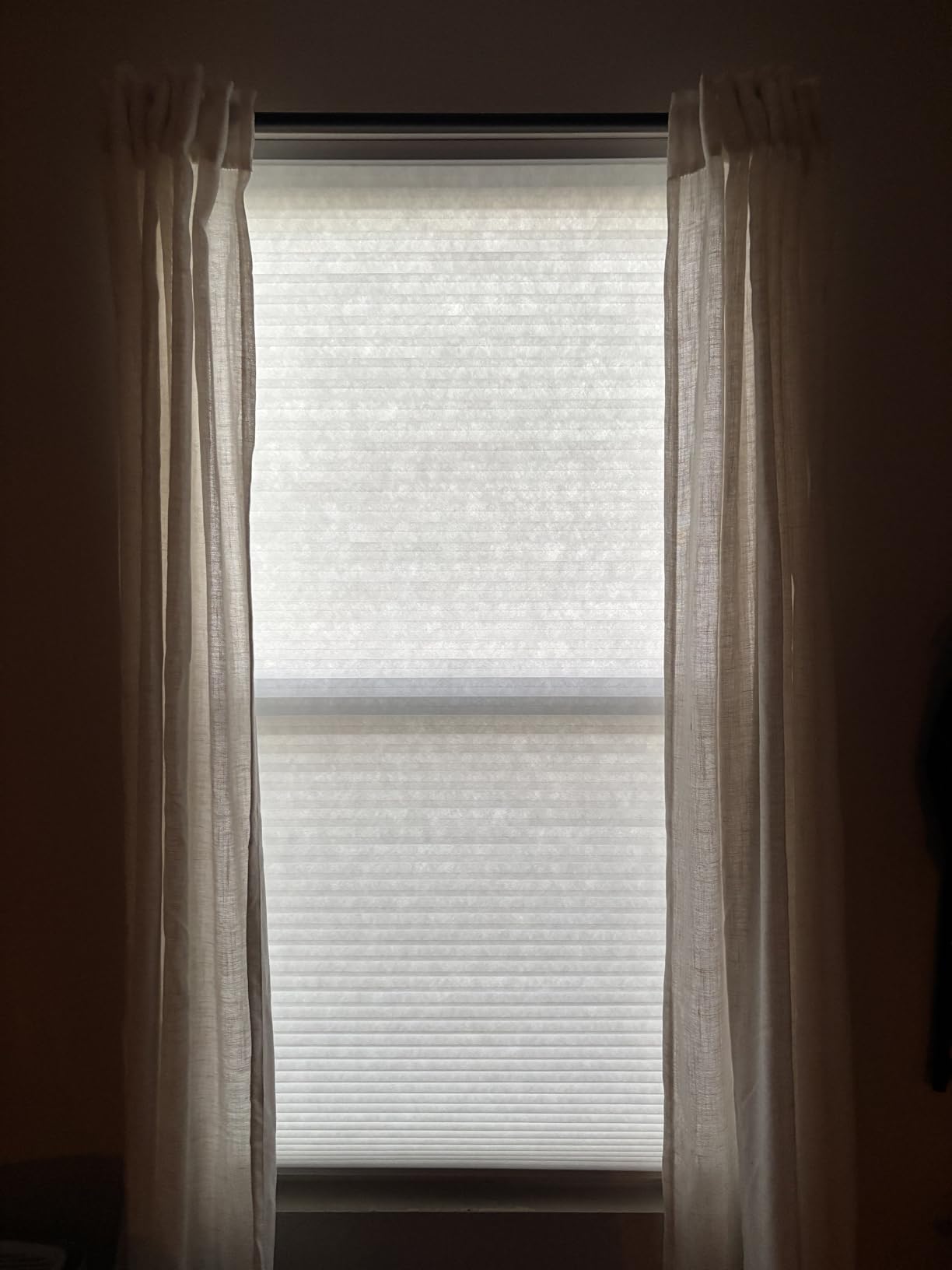 BlindsAvenue Cordless Cellular Shade, White, 35