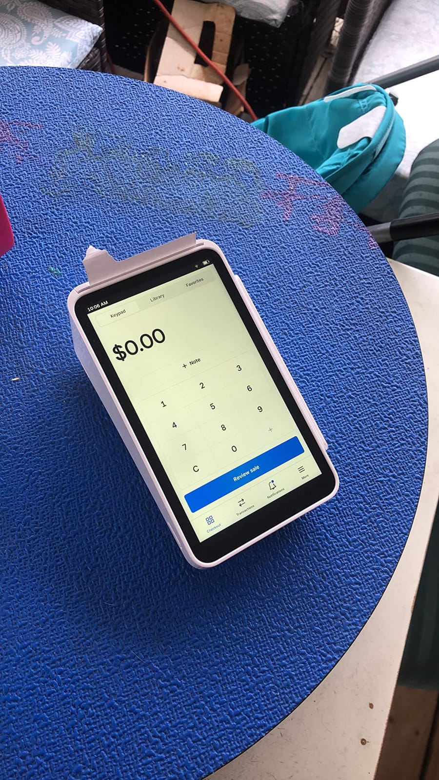Square Terminal - Credit Card Machine to Accept All Payments | Mobile POS customer photo 1