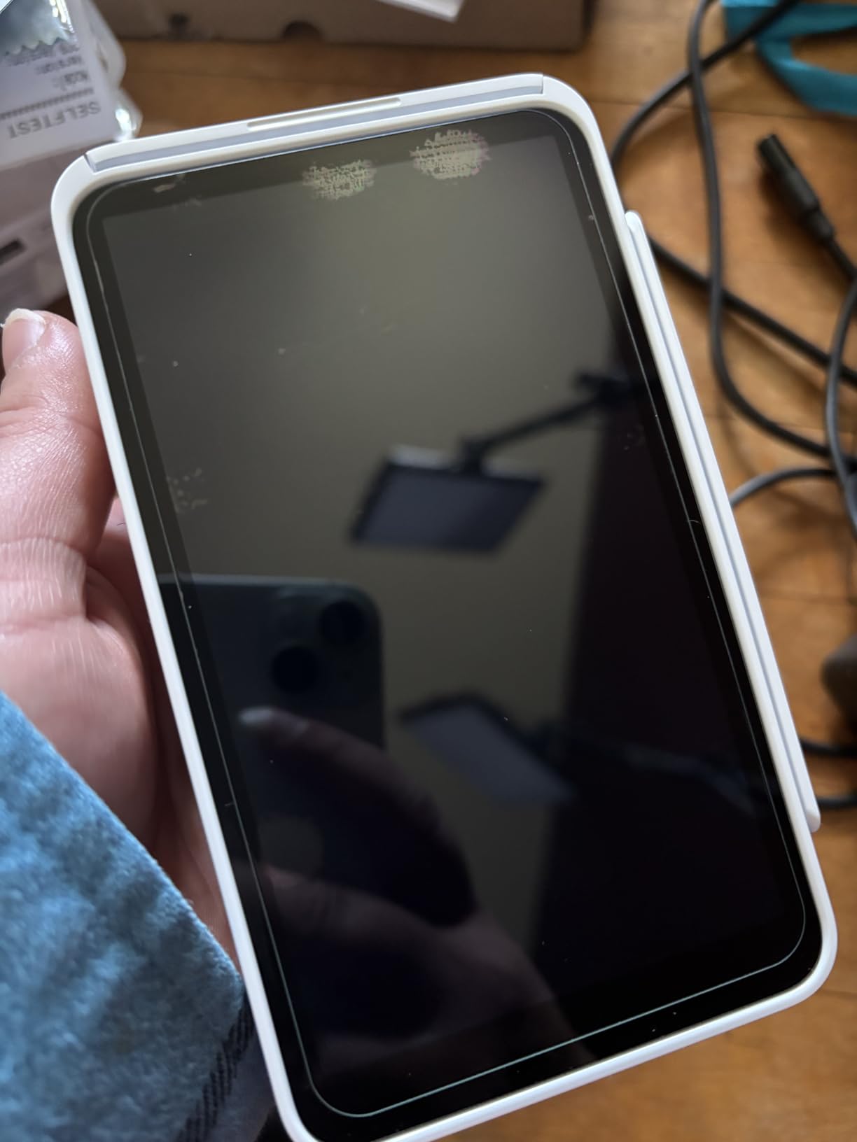 Square Terminal - Credit Card Machine to Accept All Payments | Mobile POS customer photo 2