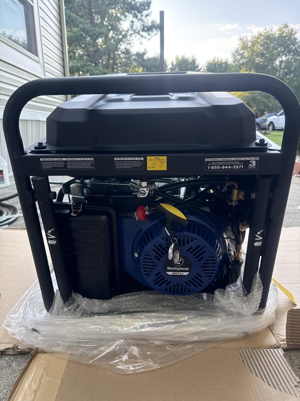 Westinghouse 12500 Watt Dual Fuel Home Backup Portable Generator, Remote Electric Start, Transfer Switch Ready, Gas and Propane Powered customer photo 1