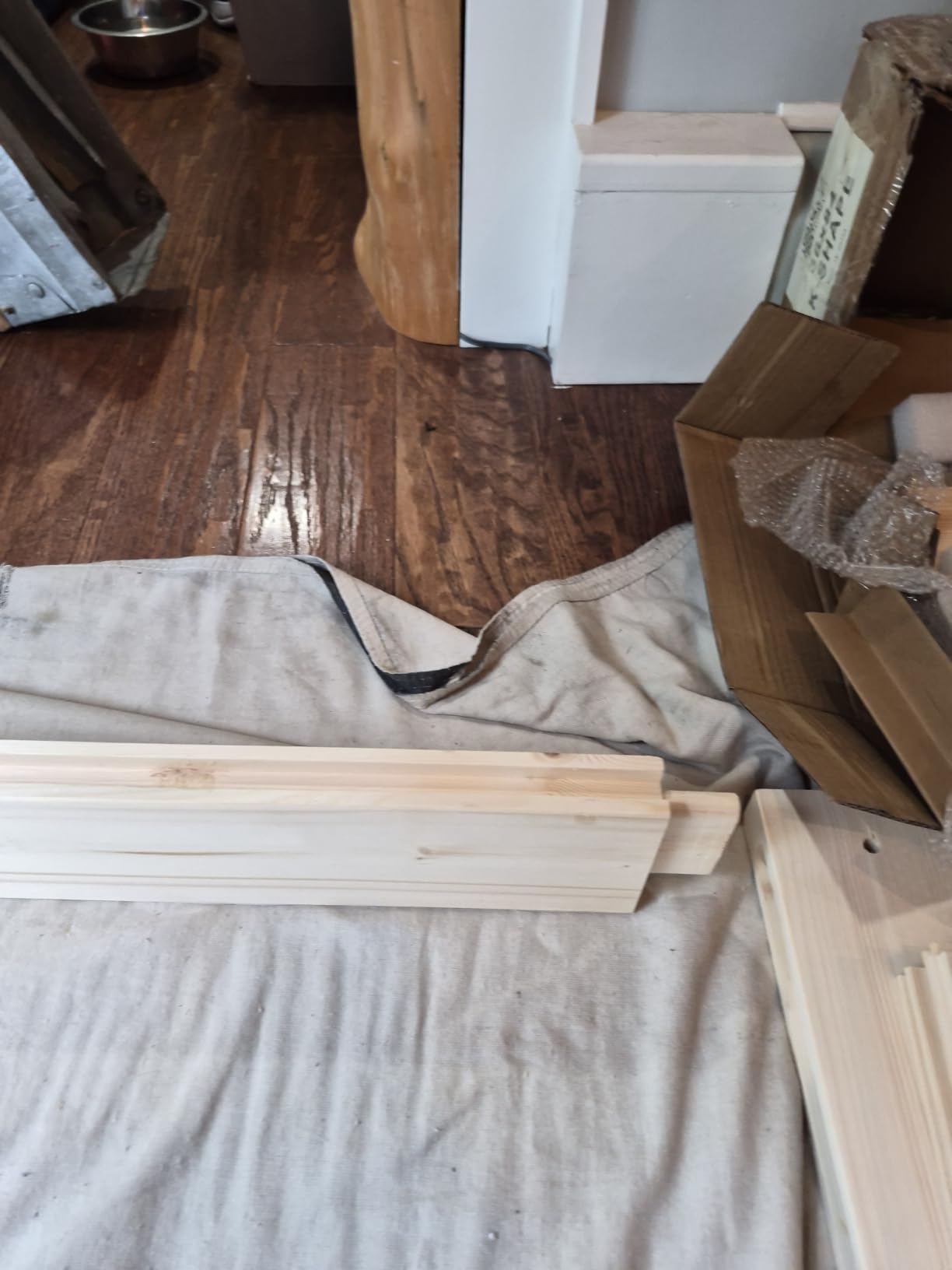 S&Z TOPHAND 36in x 84in Unfinished British Brace Knotty Barn Door with Sliding Hardware Kit, Solid Wood, Sliding Door, Double Surfaces customer photo 2