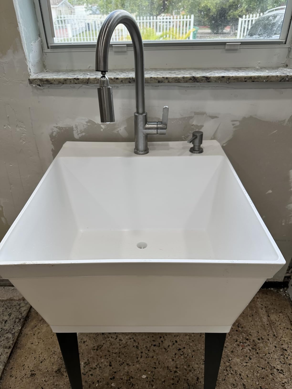 19 Gallon Utility Sink Laundry Tub by JS Jackson Supplies with Adjustable Metal Legs, Ideal for Laundry room, Basement, or Garage Workshop. Heavy Duty Shop Sink. No Faucet Included (White) customer photo 1