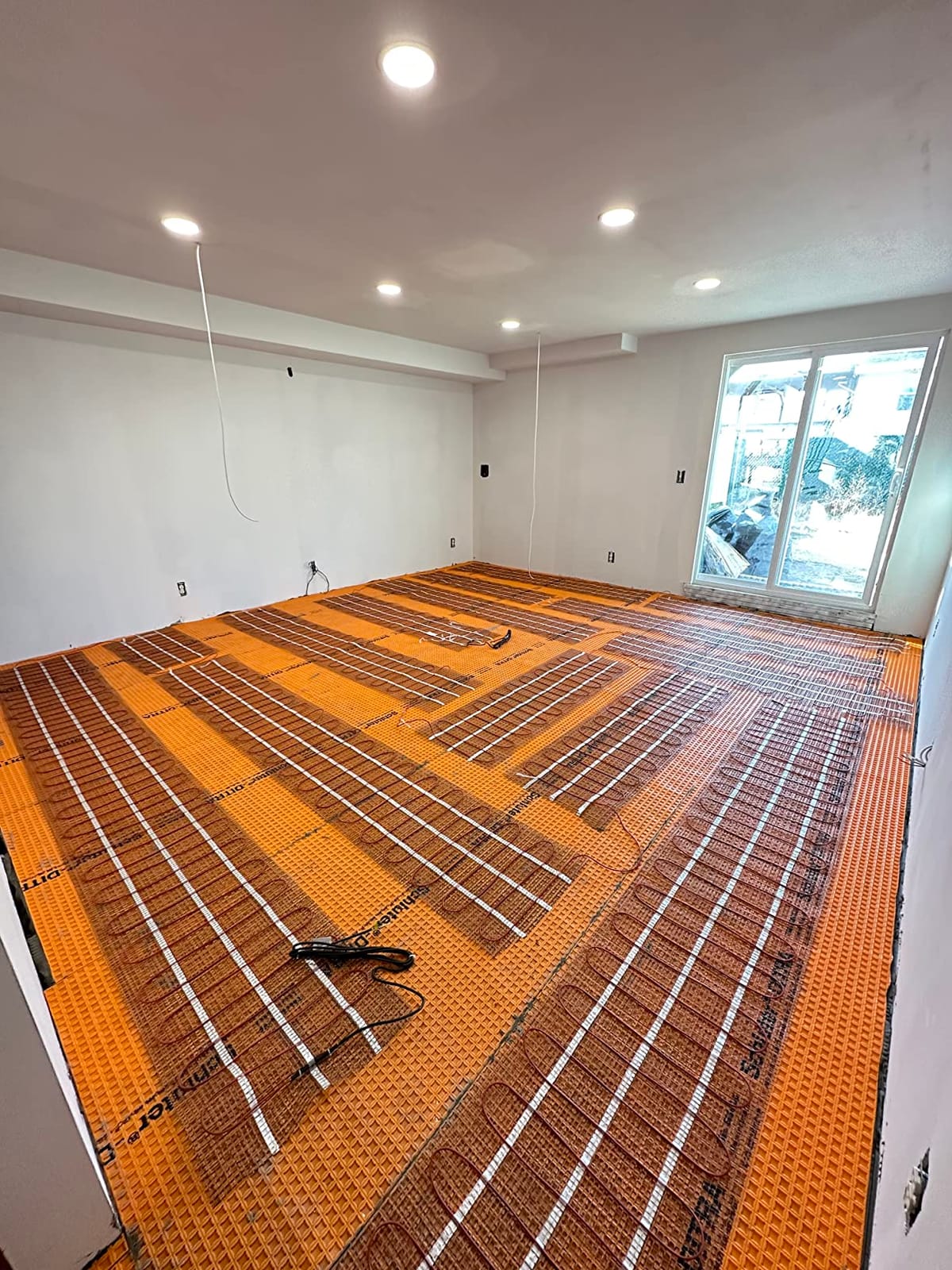 LuxHeat 60 sqft Floor Heat System, Prog Thermostat - 120V Heated Floor Mat | 20in x 36.6ft Self-adhesive Mat, Alarm, UDG 7-Day Prog T/Stat w/ GFCI, Sensor | Heated Floor Tiles For Bathroom, Tile & More customer photo 2