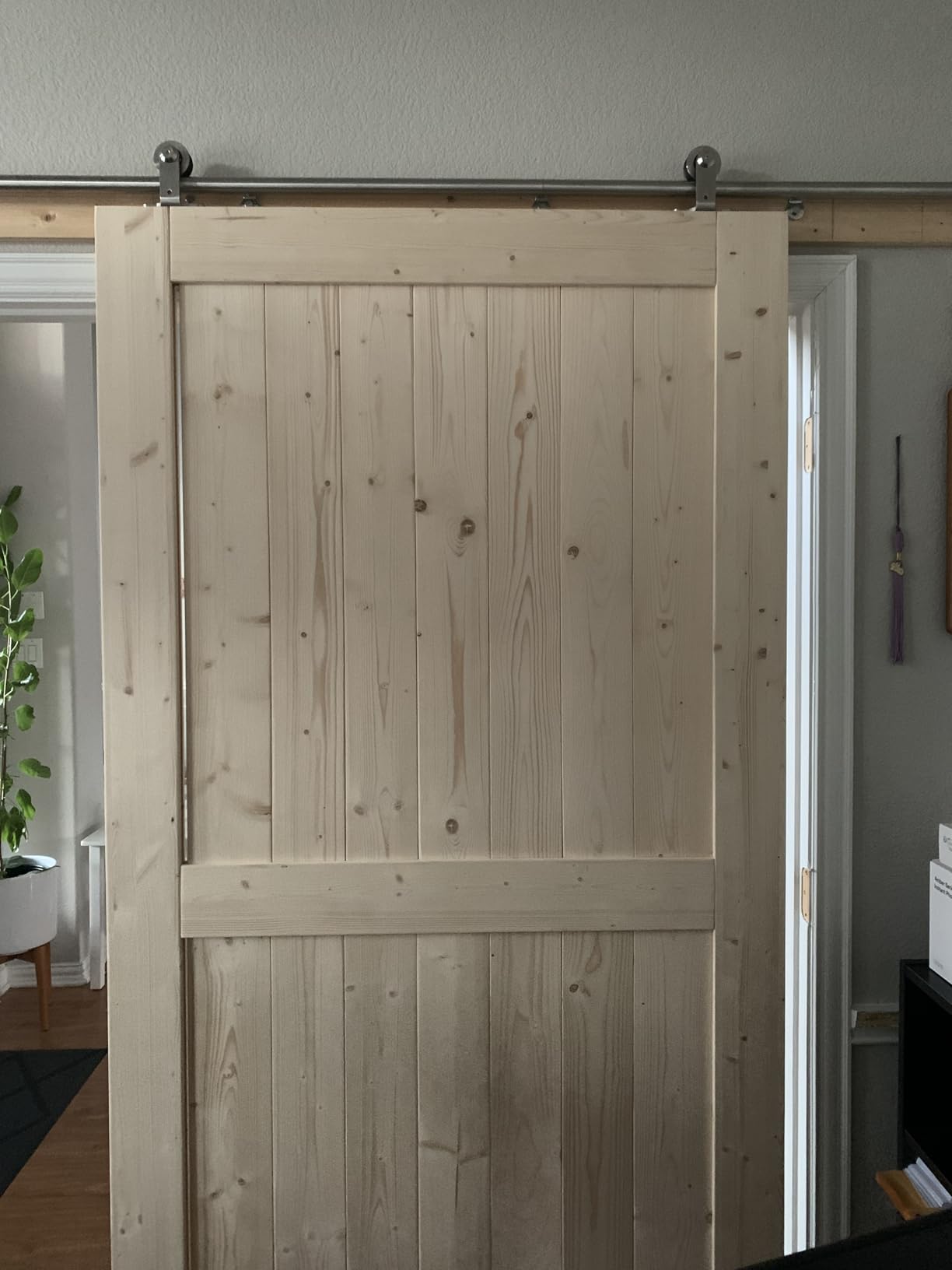 EaseLife 36in x 84in Sliding Barn Wood Door, Interior Doors, DIY Assembly, Solid Natural Spruce Panelled Slab, Easy Install, H-Frame customer photo 2