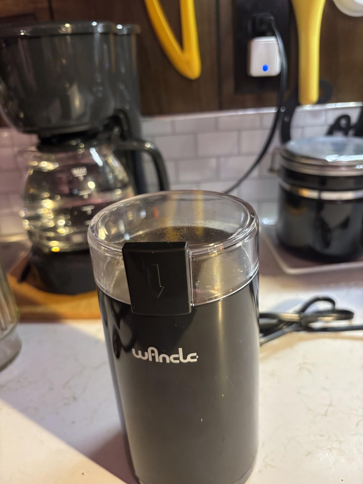Wancle Electric Coffee Grinder, Spice Grinder, One Touch Coffee Mill for Beans, Spices and More, with Clean Brush Black customer photo 2
