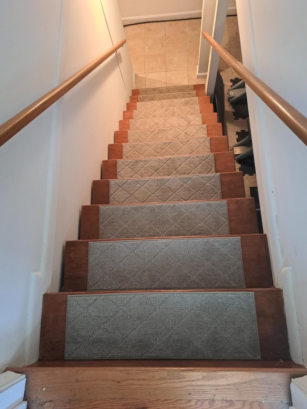 COSY HOMEER Edging Stair Treads Non-Slip Carpet Mat 28inX9in, 4pc, Beige | Indoor Stair Runner for Wooden Steps, Washable Adhesive Stairs Rugs for Kid, Elder, Dog, Polyester Carpet Stair Treads, TPE Back customer photo 1