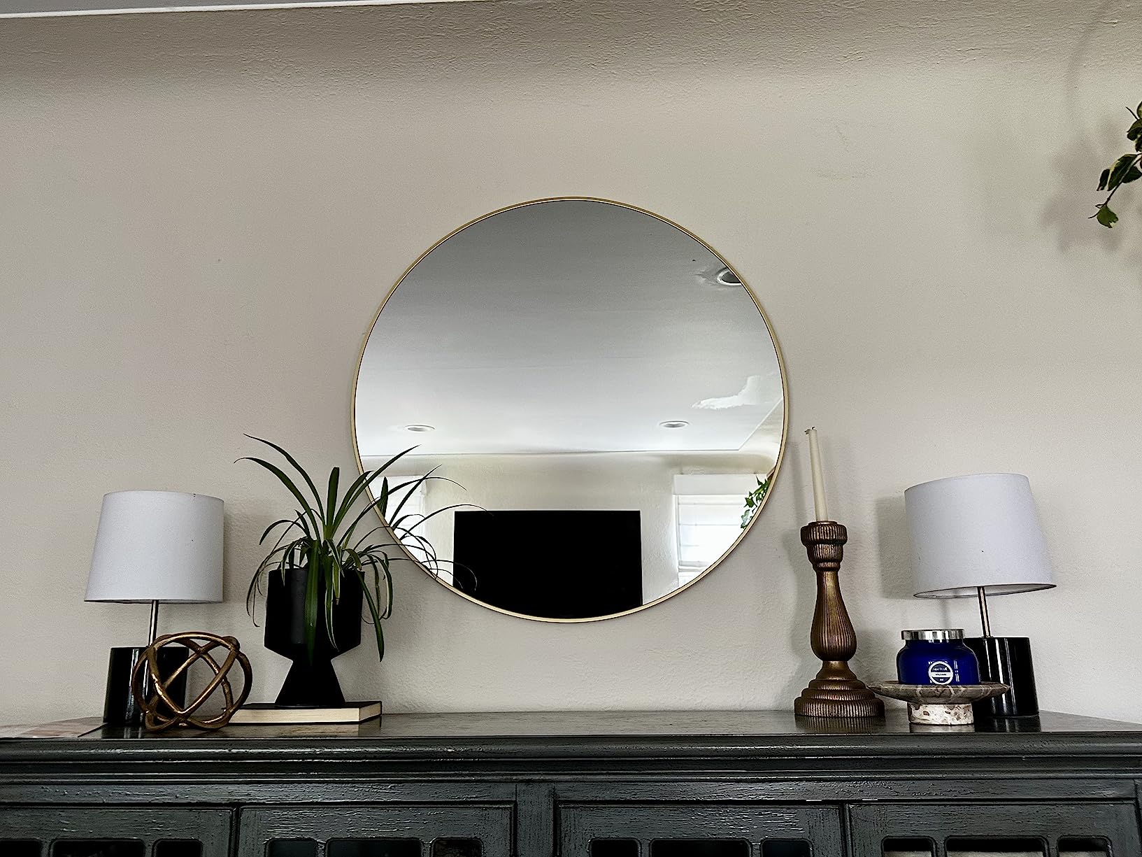 HARRITPURE Round Mirror 30 Black Wall Mounted Circle Mirrors | Vanity Mirror with Aluminum Alloy Frame, Modern Decoration for Bathroom, Living Room, Vanity, Bedroom, Entryway customer photo 2