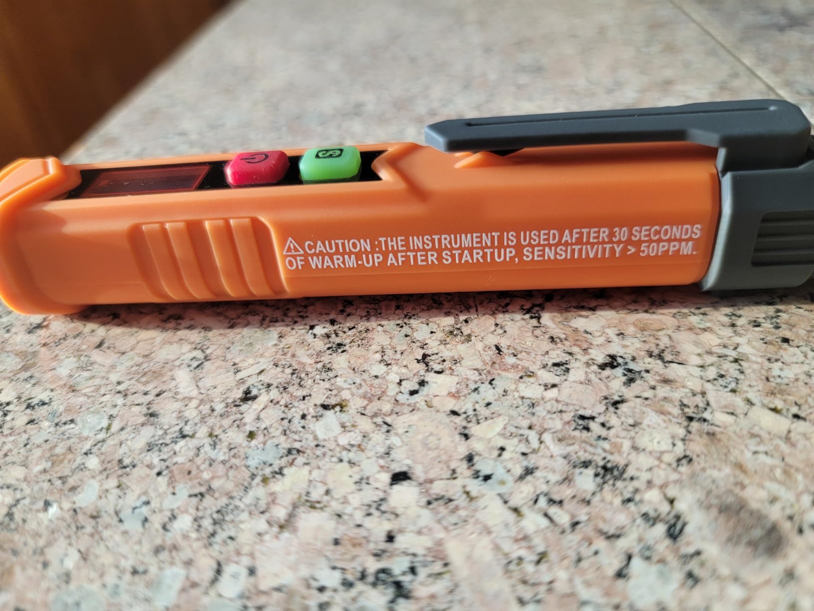 PT199 Natural Gas Leak Detector with Audible & Visual Alarm, Portable Gas Sniffer to Locate Combustible Sources Like Methane, Propane for Home(Includes Battery x2)-Orange customer photo 2