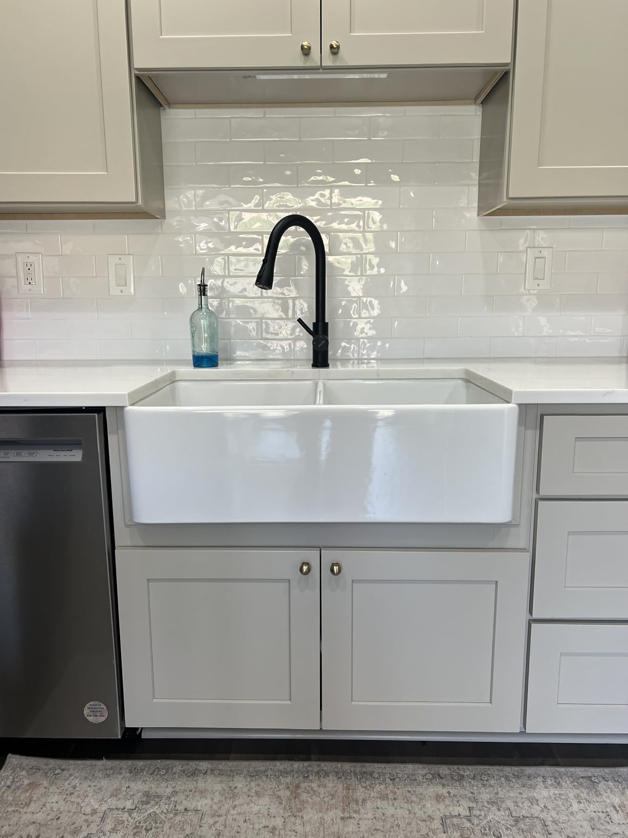 Miuara Double Bowl Farmhouse Sink 33