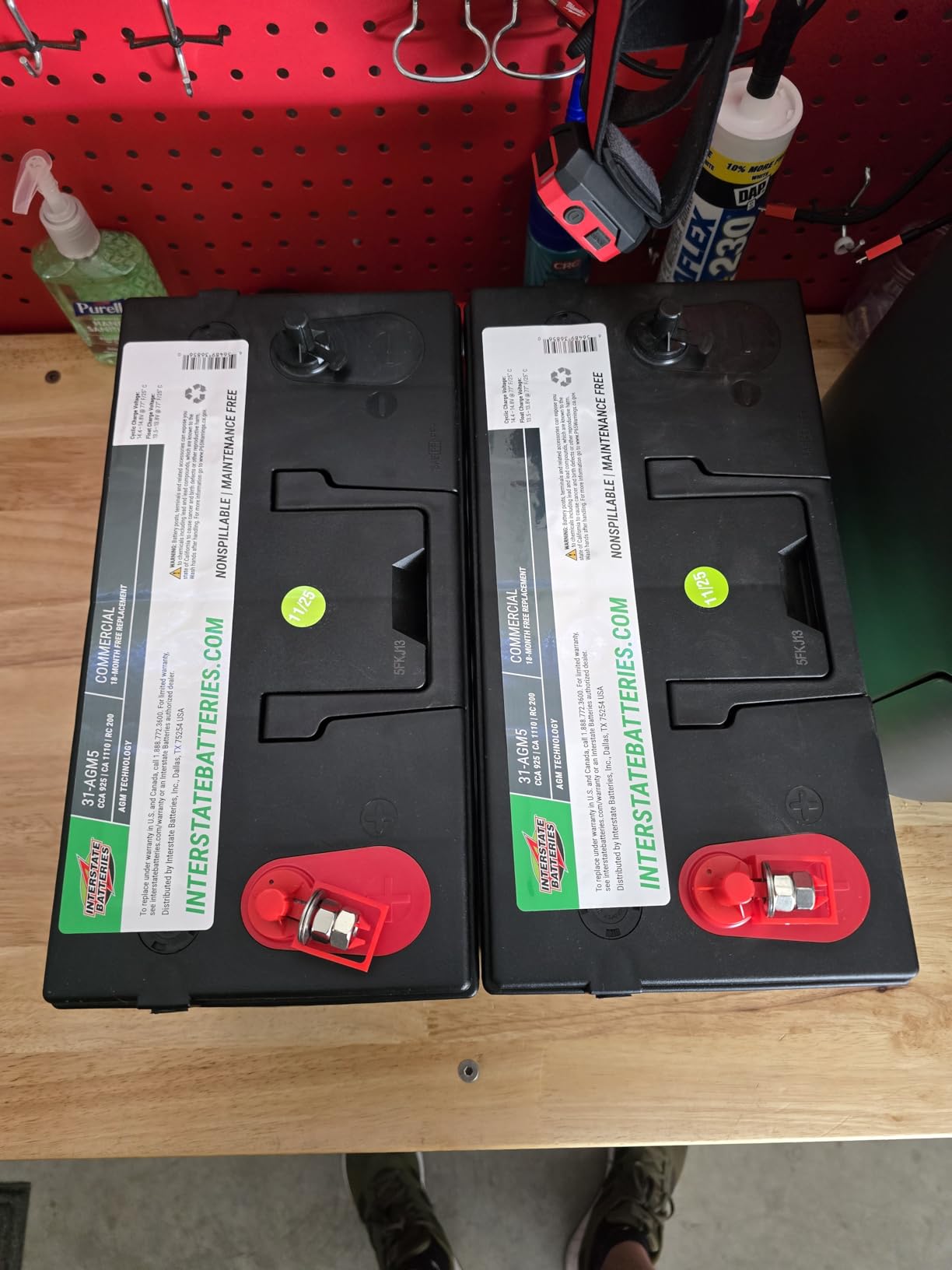 Interstate Batteries Marine/RV Battery 12V 100Ah 925CCA 1110CA Group 31 AGM customer photo 2