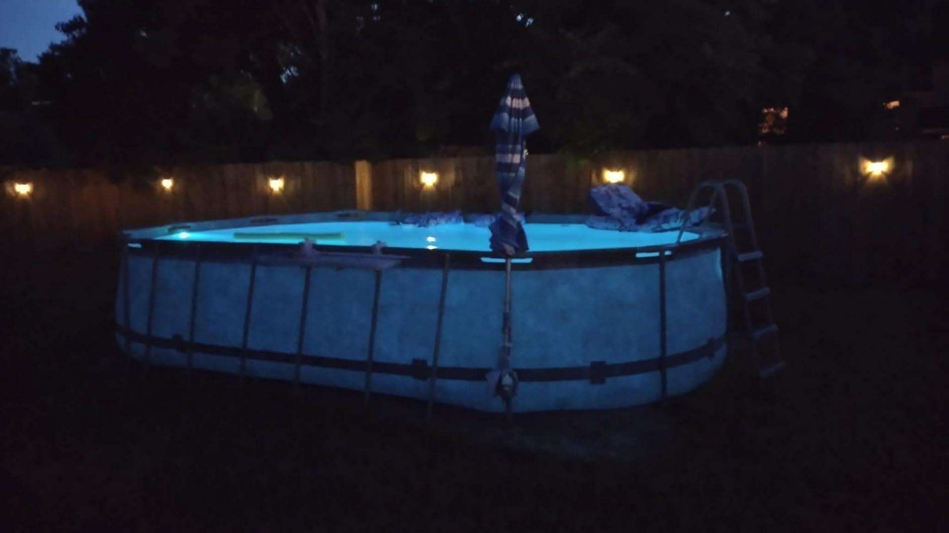 Pool Lights, Upgraded Rechargeable Submersible LED Lights with Remote IP68 Waterproof 16 Colors Hot Tub Underwater Pool Lights for Above Ground Inground Pool, Bath, Party, Vase 2 Pack customer photo 1