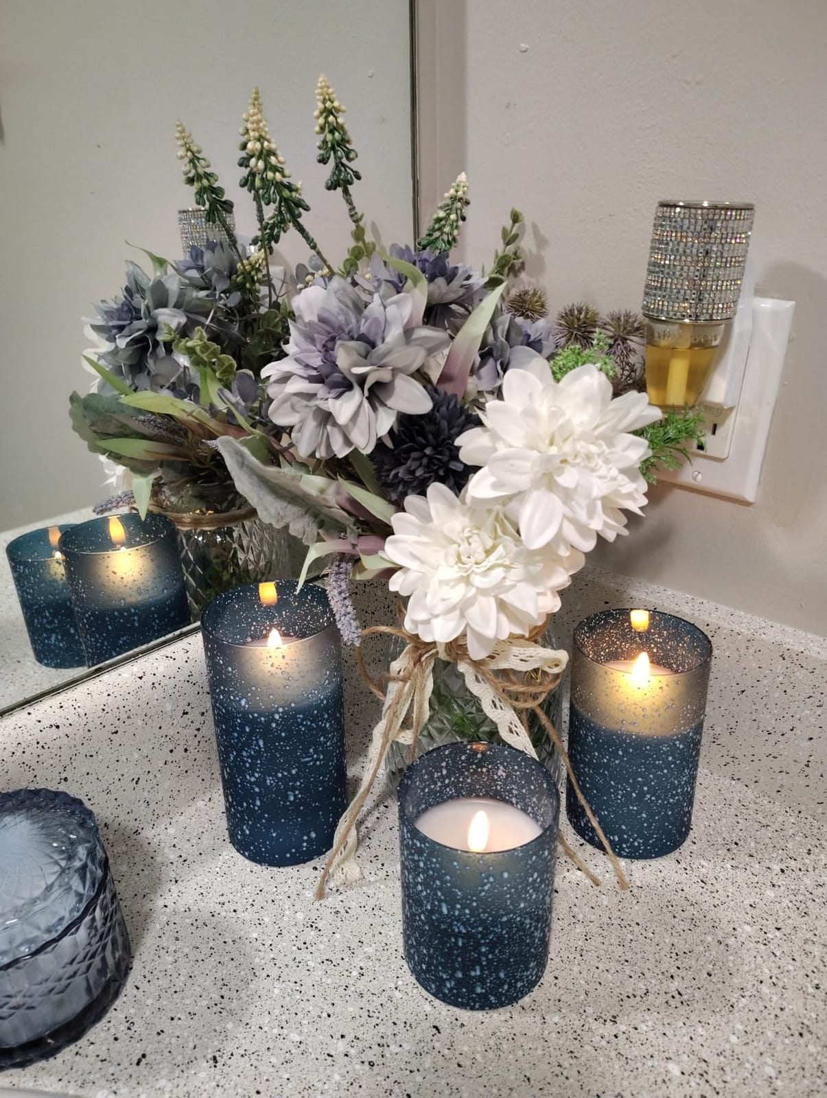 CEWOR Fake Flowers in Vase, Artificial Flowers Arrangement in Vase, Fake Floral Table Centerpieces Decor for Kitchen Farmhouse Coffee Table Living Room Bathroom Plant Decor customer photo 1