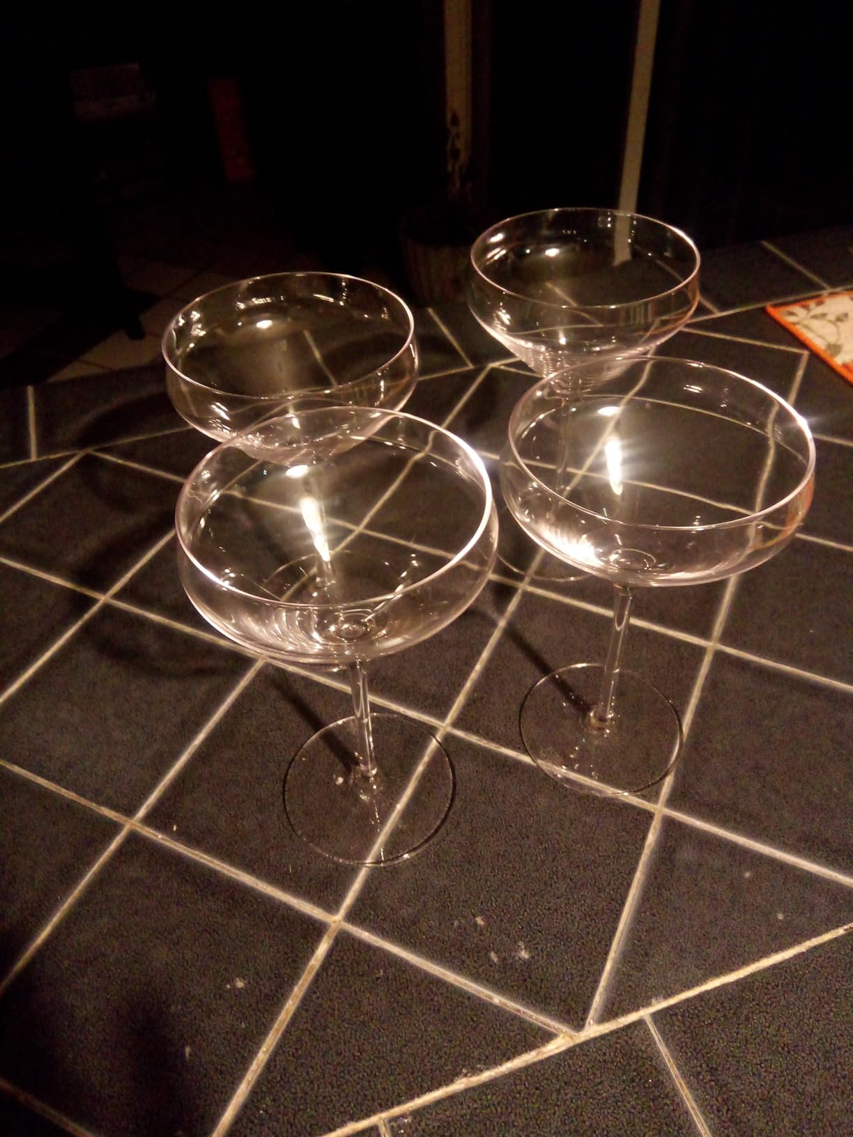 MORA PURE The Remy Coupe - Set of 4, 8oz Handblown Premium Crystal Martini Glasses for Cocktail, Gin & Tonic, Cosmopolitan, Manhattan, Bar, Fancy Mixology, Modern Angle Drinking Glassware customer photo 1