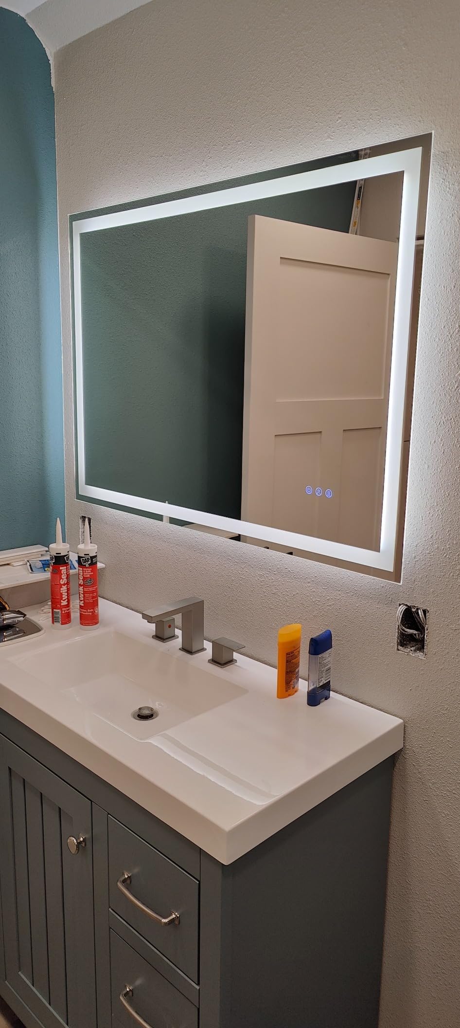 ROOMTEC 24x30 Inches LED Bathroom Mirror with Lights, Vanity Mirror with Front and Backlight, Smart Dimmable Anti-Fog LED Mirror for Bathroom, Memory Function, Tempered Glass (Horizontal/Vertical) customer photo 1