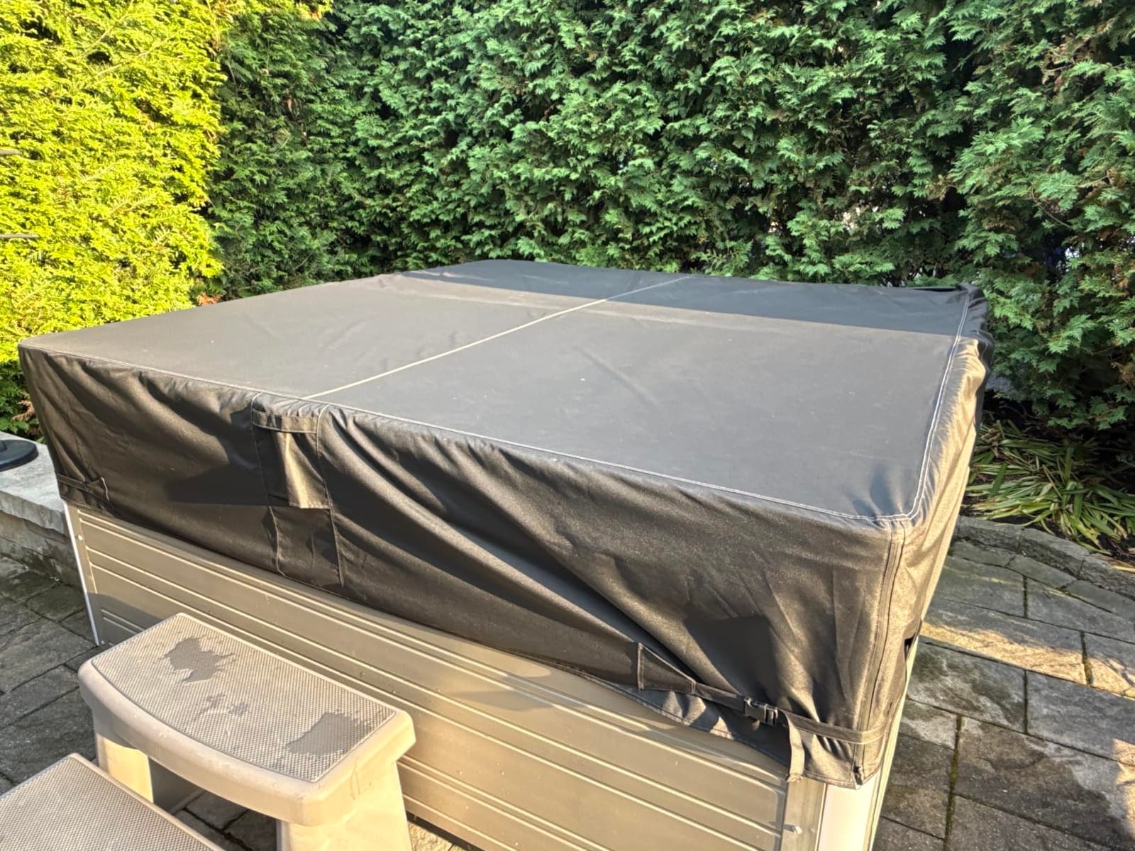 iBirdie Outdoor Waterproof Hot Tub SPA Cover 85 x 85 inch 7 x 7 ft | Black, Fit 84 x 84, 83 x 83, 600D, Heavy Duty, Weatherproof, Square, Protectors Cap customer photo 1