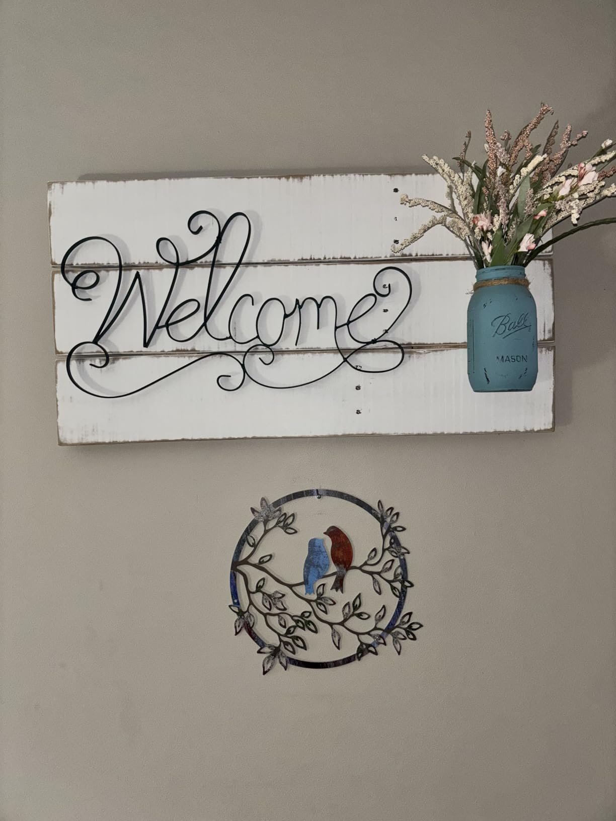 Ferraycle Metal Wall Art Bird on Tree Branch Silhouette Bird Hanging Ornament Porch Wall Decor for Living Room Outdoor Garden Bedroom Office Housewarming Party Decoration(Fresh Color) customer photo 2