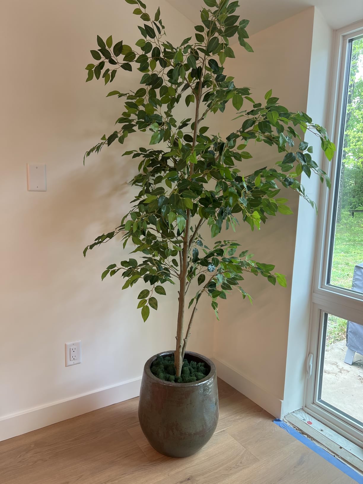 Nafresh 6ft UV Resistant Ficus Tree Artificial customer photo 2