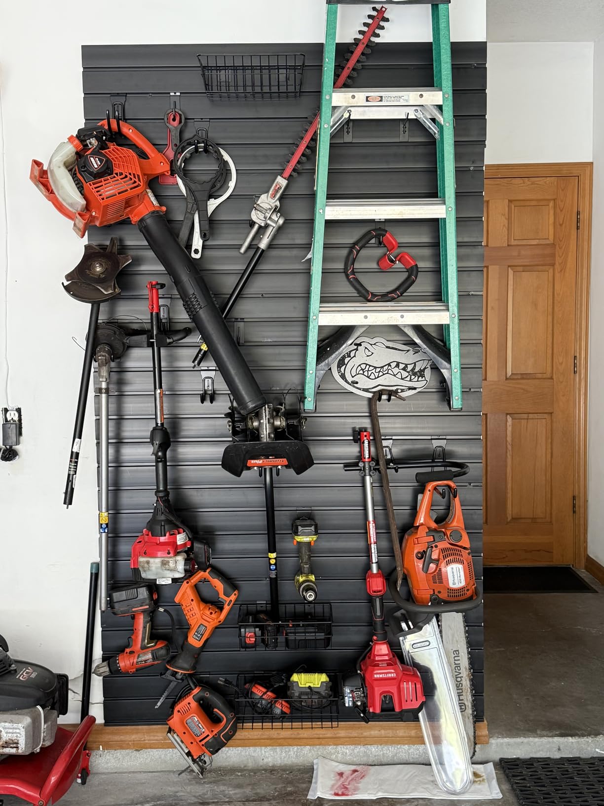 FRAYSCENT Slat Wall Paneling Garage Wall Organizer, Slatwall Panels Garage Tool Organizer Wall Mount Garage Slat Wall Storage Systems, Slat Board PVC Wall Panels Garage Storage (Black, 8ftx4ft) customer photo 2