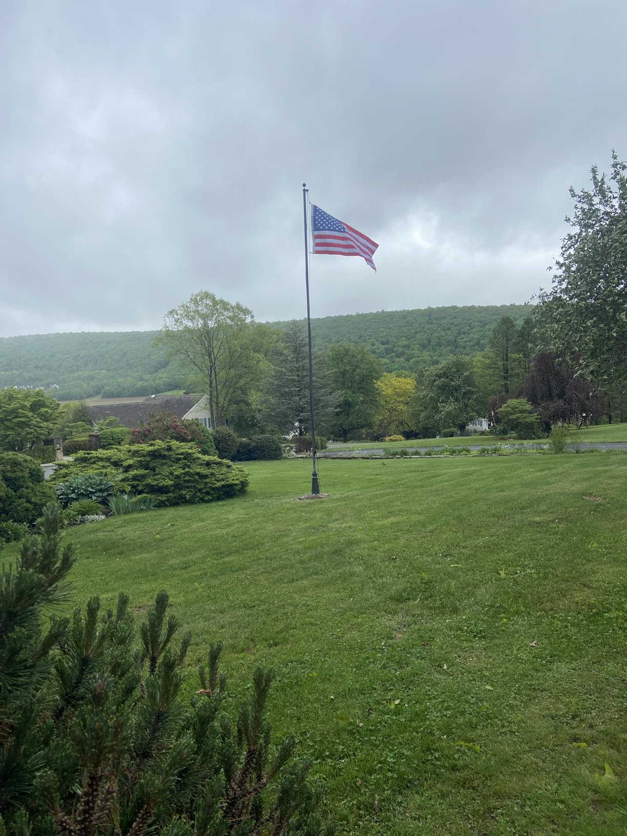Heavy Duty 25 FT Flag Pole 100MPH Wind Test for Outside House | 12Gauge 95HBW Hard Aerospace Aluminum, In-Ground Flagpole Kit customer photo 1