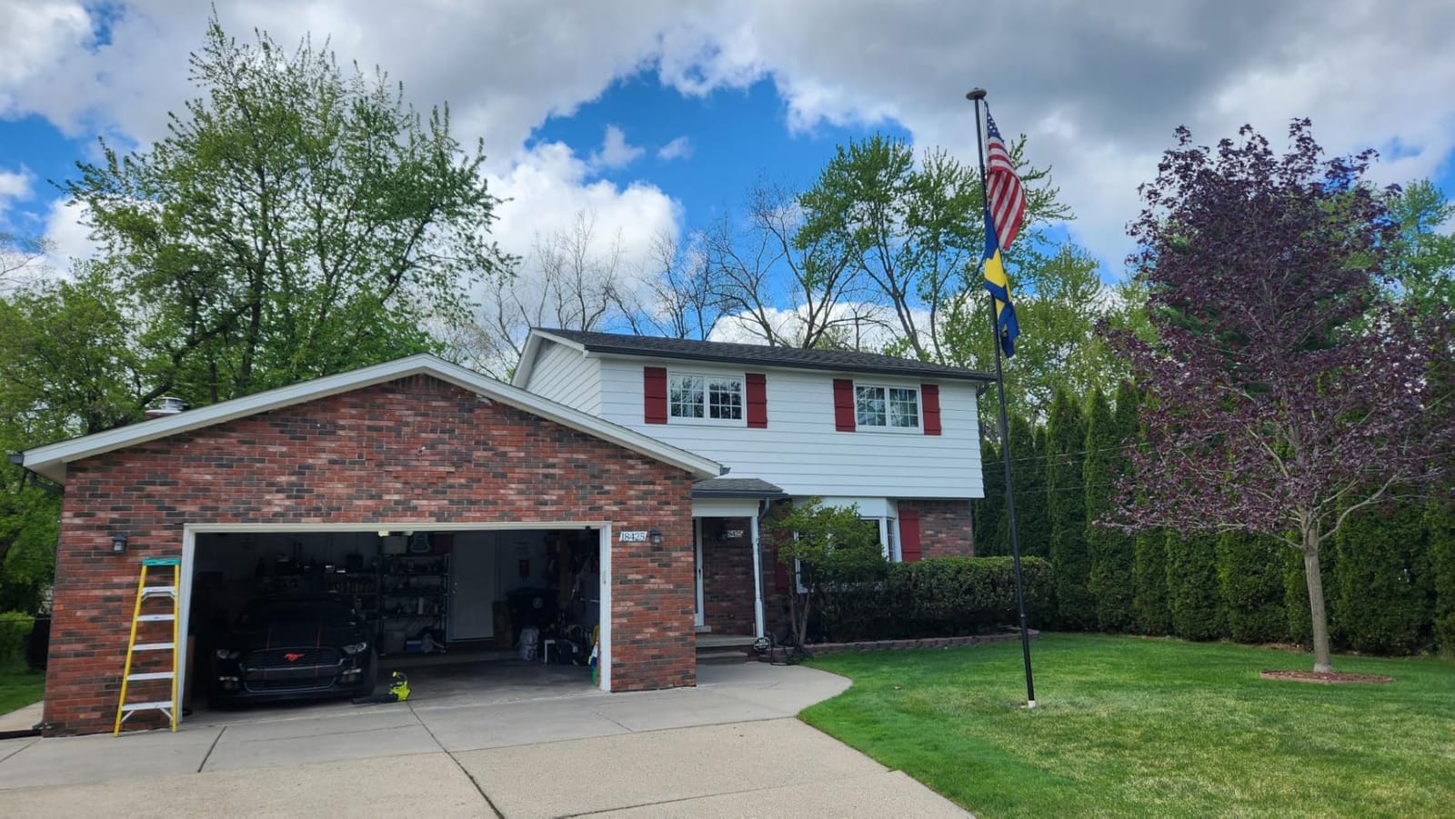 Heavy Duty 25 FT Flag Pole 100MPH Wind Test for Outside House | 12Gauge 95HBW Hard Aerospace Aluminum, In-Ground Flagpole Kit customer photo 2