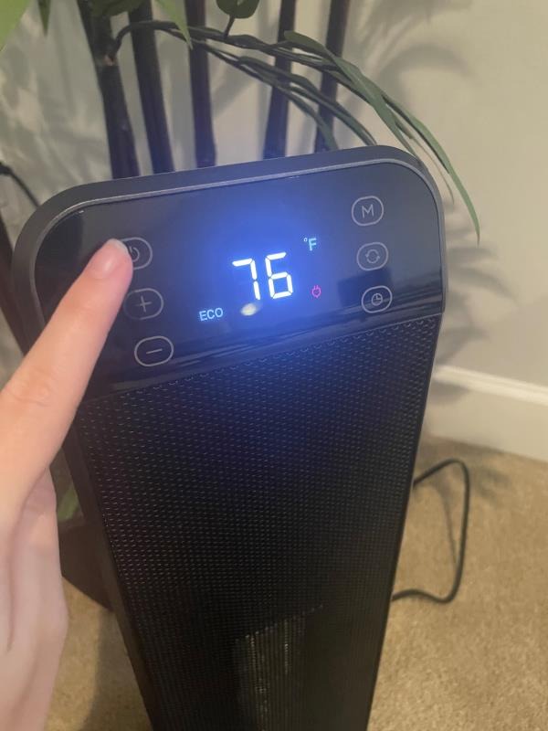 DREO 25 Inch Electric Space Heater for Indoor Use, Large Room, Thermostat | 11.5 ft/s Fast Heating, 25dB Quiet Operation, 70° Oscillation, Remote Control, Child Lock, Overheating & Tip-Over Protection customer photo 2