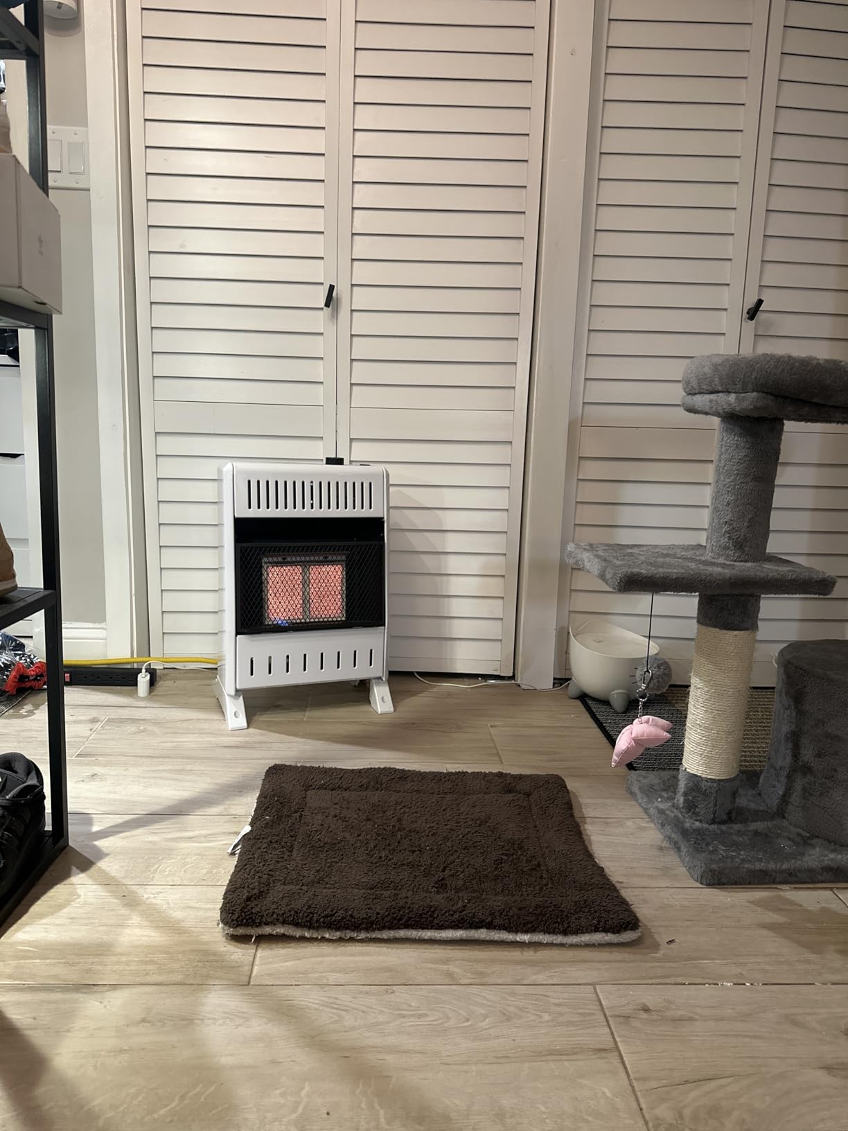 ProCom Heating Natural Gas Ventless Infrared Plaque Heater With Base Feet - 10,000 BTU, T-Stat Control - Model# MN100TPA-B customer photo 1