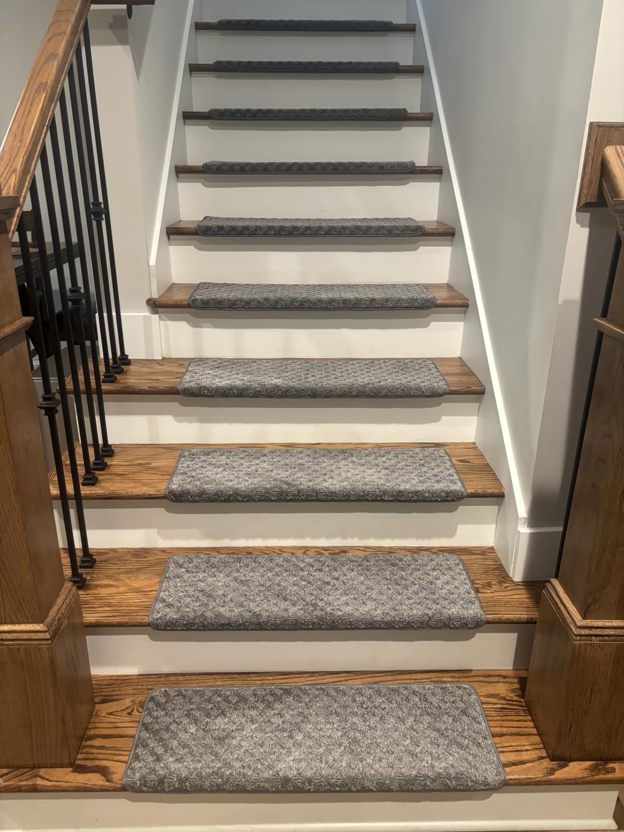 PURE ERA Bullnose Carpet Stair Treads for Wooden Steps Indoor 14 Pcs | 30x9.5 Inch Self Adhesive Tape Free Non Slip Indoor Stair Protectors, Reduce Noise Carpet for Stairs, Washable and Reusable customer photo 1