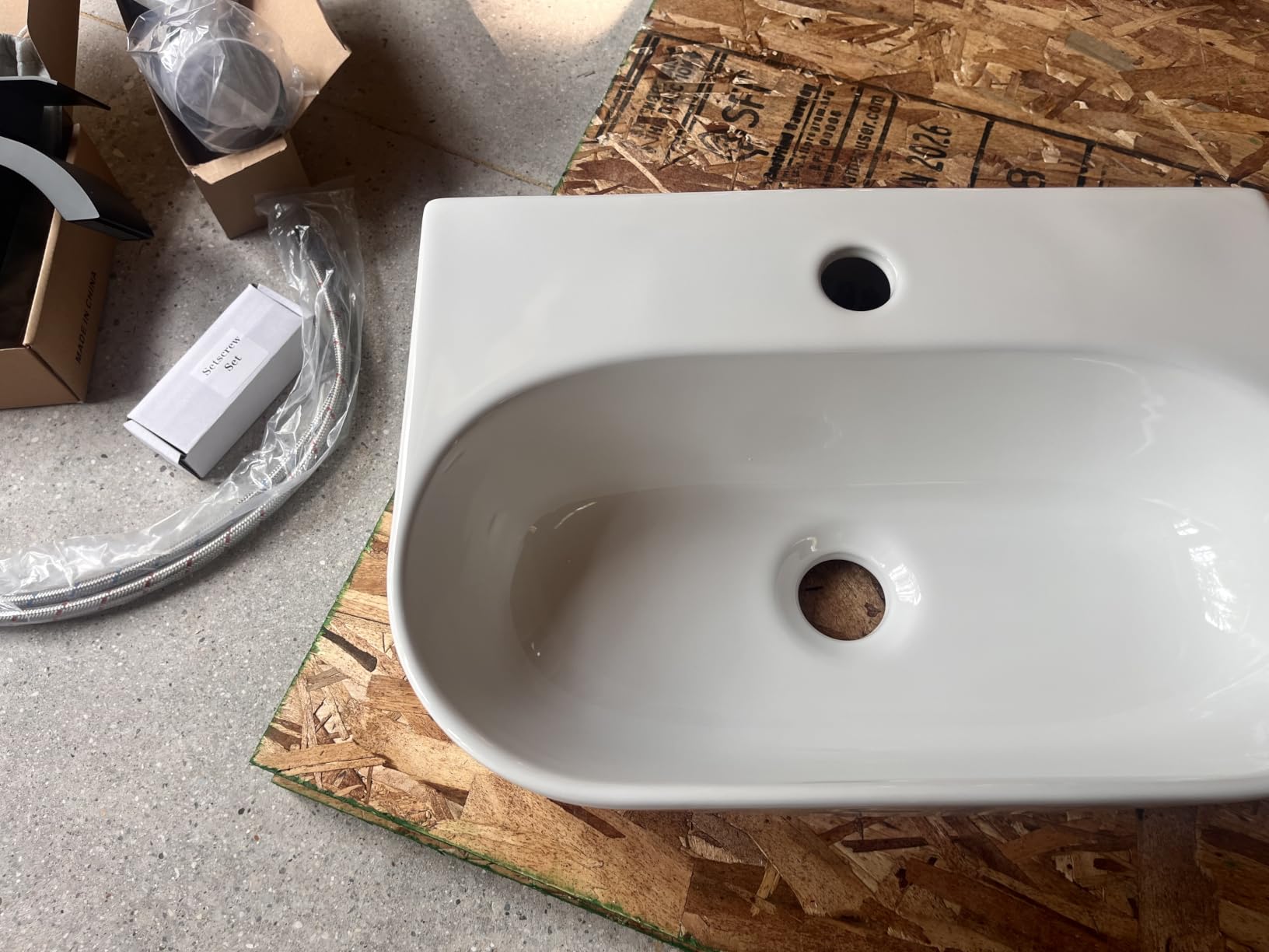 Lordear Wall Mount Bathroom Sink 21x12 Inch White Rectangle Vanity Sink with Overflow Faucet Hole Porcelain Ceramic Floating Bathroom Vessel Sinks, Wall Hung Wash Hand Basin customer photo 2