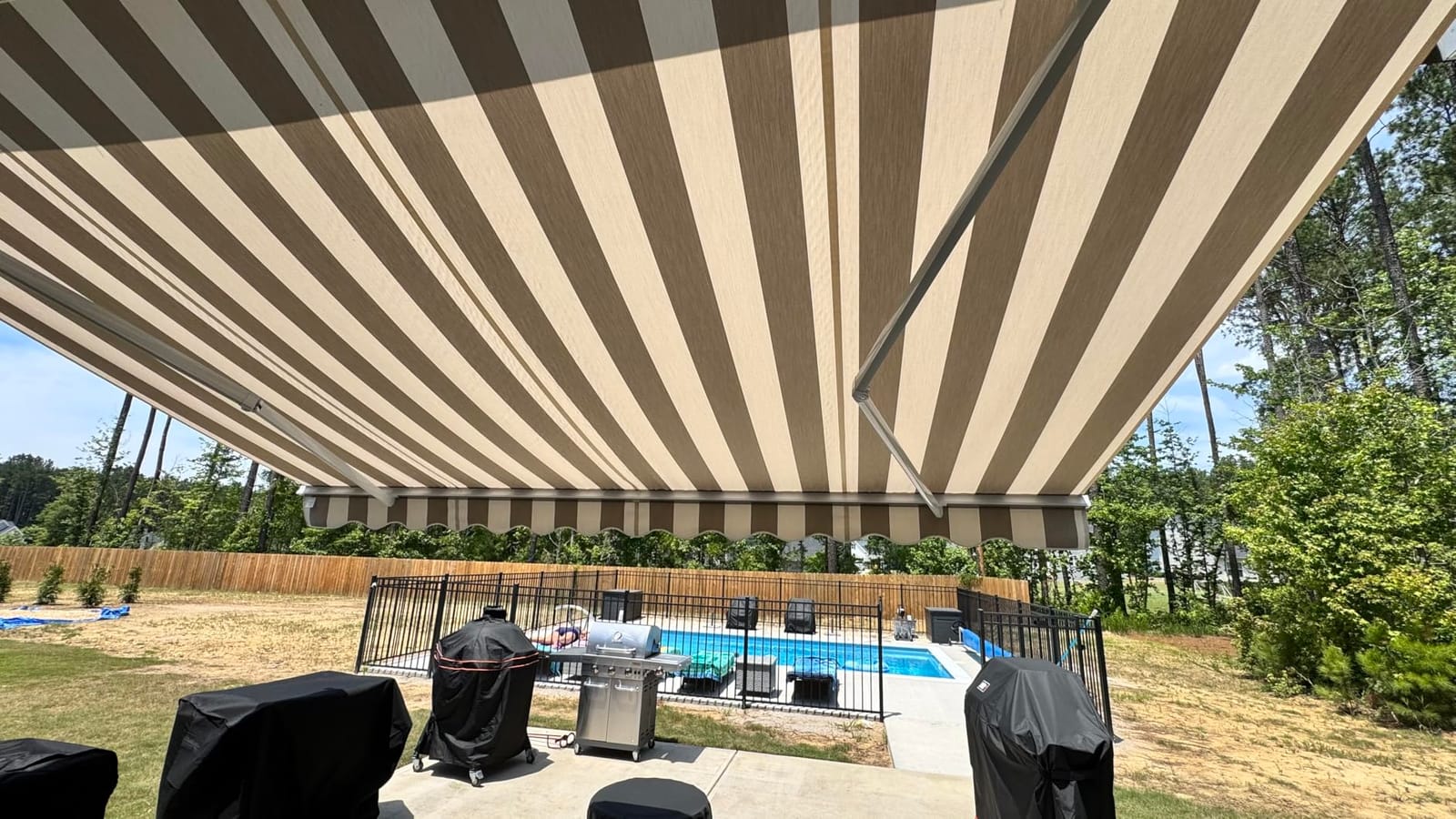 ADVANING Luxury Series, 16'x10' Electric Retractable Awning, Premium Quality Fully Assembled UV+ Sun Shade Canopy, Cerulean customer photo 1
