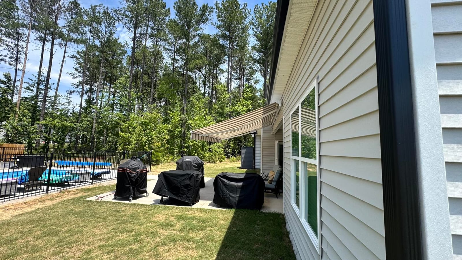 ADVANING Luxury Series, 16'x10' Electric Retractable Awning, Premium Quality Fully Assembled UV+ Sun Shade Canopy, Cerulean customer photo 2