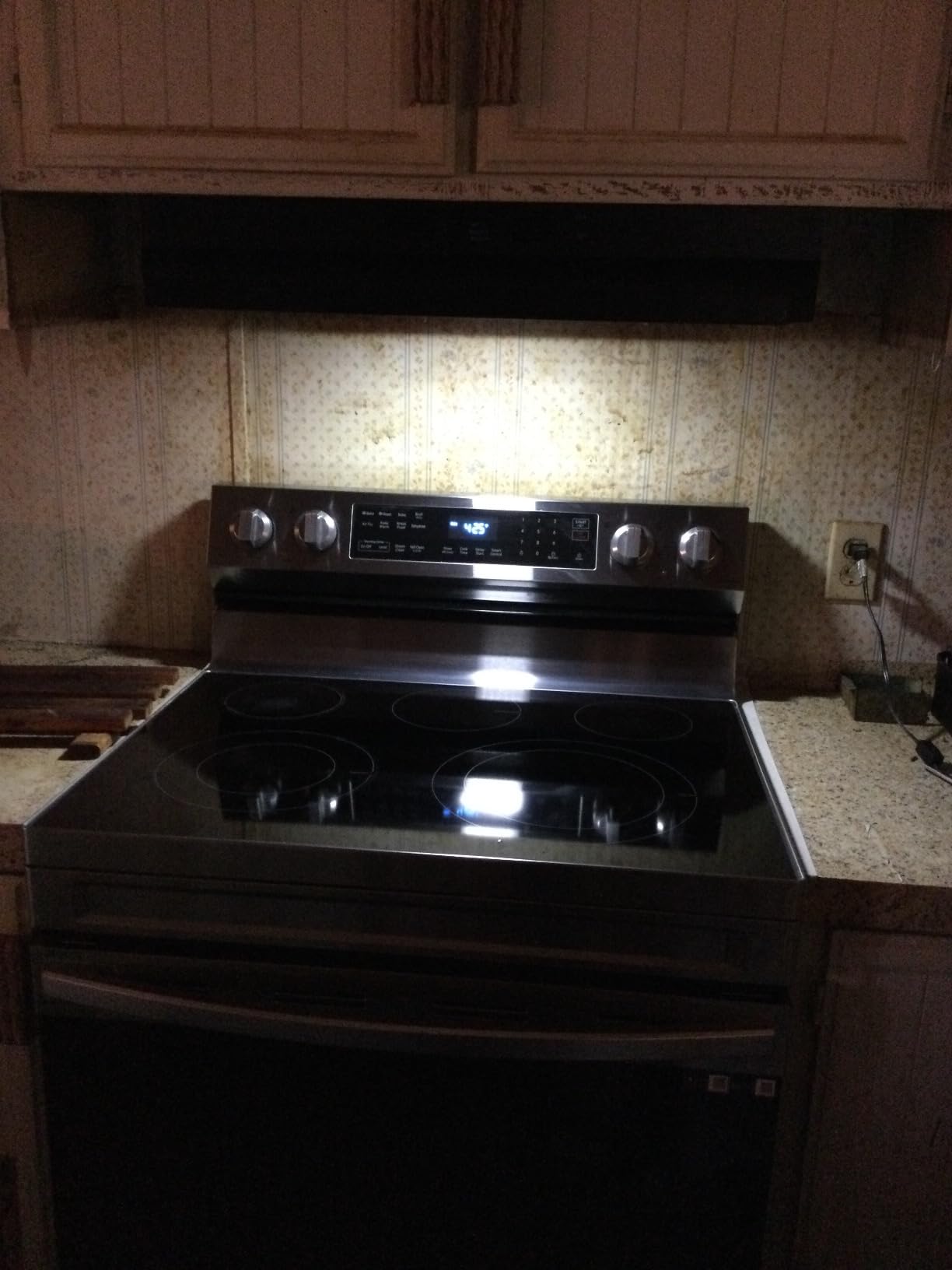 SNDOAS 30 inch Range Hood Ducted/Ductless Convertible Stainless Steel Range Hood Under Cabinet with Rocker Button Control, Vent Hood with LED Light, 2 Speed Exhaust Fan, Under Cabinet Hood, Silver customer photo 1