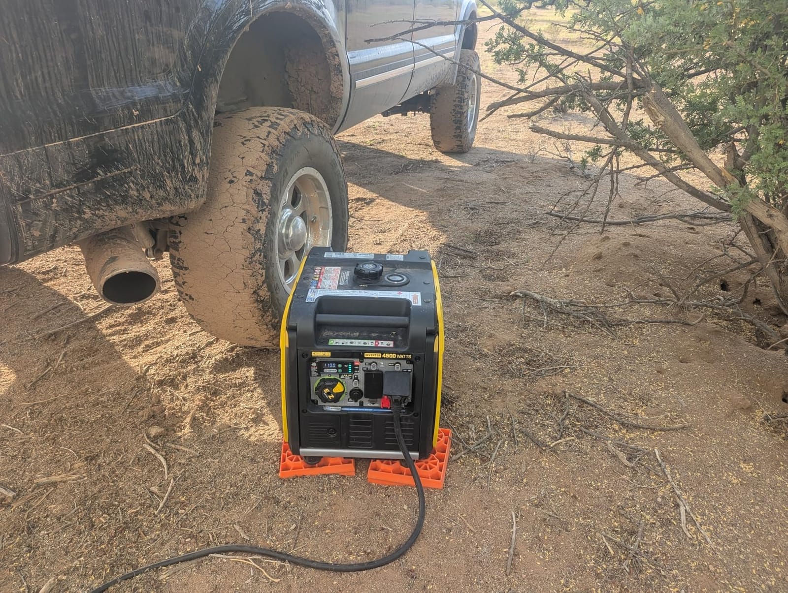 Champion Power Equipment 4500-Watt RV Ready Portable Inverter Generator with Quiet Technology and Free 3-Year Warranty customer photo 1