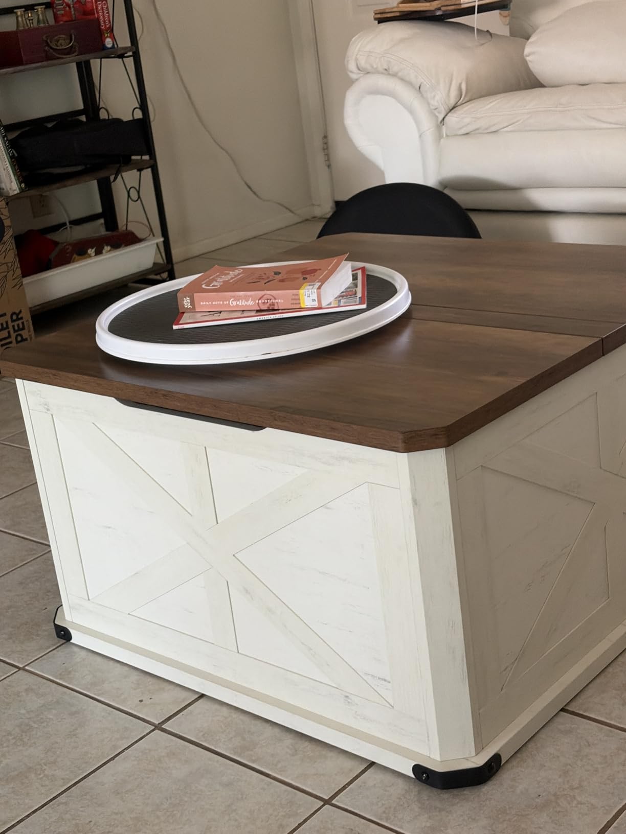 VASAGLE Farmhouse Coffee Table with Storage, Flip-Top Lids | Square Coffee Table for Living Room, with Hidden Compartment, Honey Brown and Rustic White, LIRY Collection ULCT232W73 customer photo 1