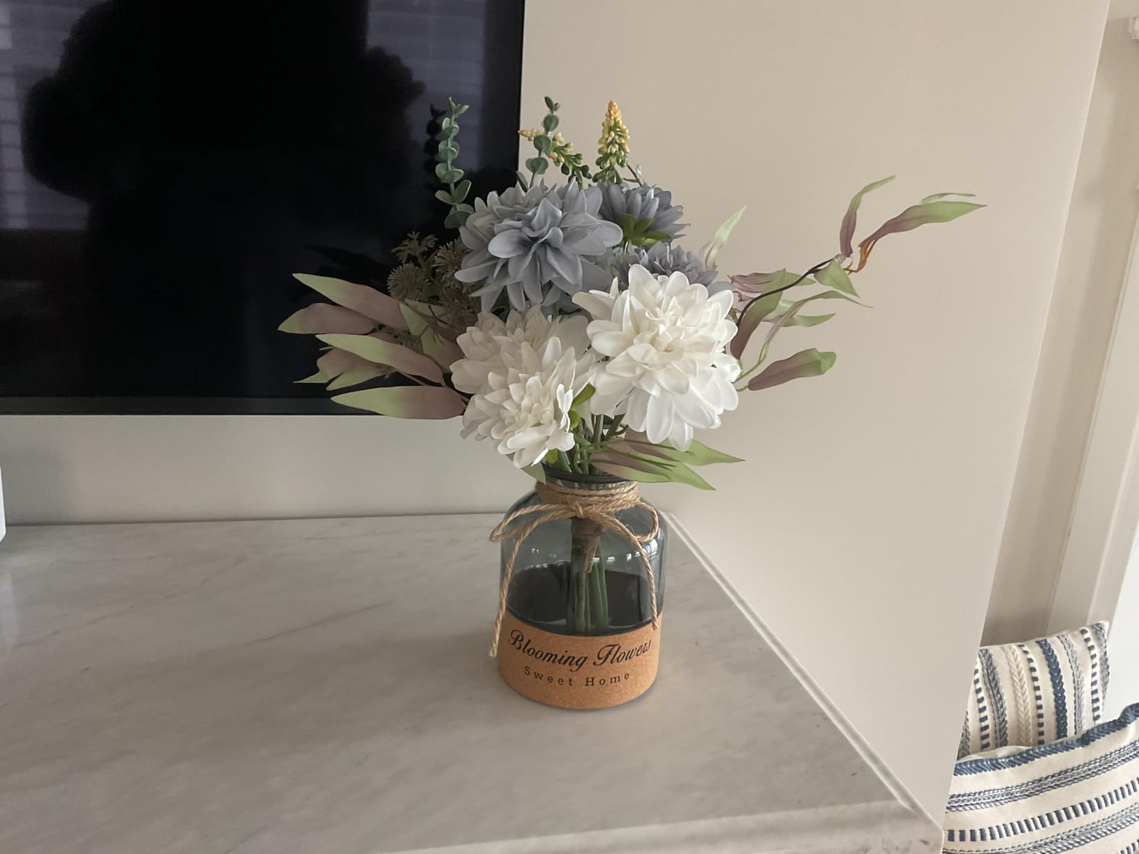 Fake Flowers in Vase, Silk Artificial Flowers in Vase, 8 Dahlias | Fake Flowers with Vase for Centerpiece Table Decorations, Coffee Table Decor, Faux Flowers, with a Flower Arrangement Holder customer photo 1