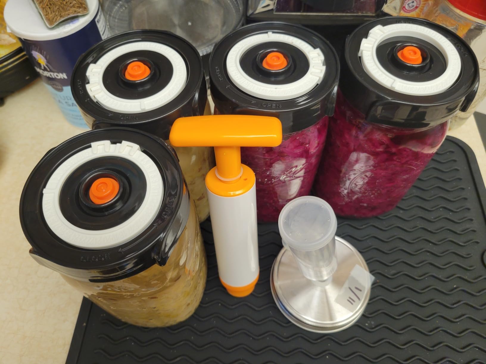 Home Fermentation Kit With 4 Wide Mouth Fermenting Lids With Airlocks, Oxygen Extraction Pump, Ideal For Sauerkraut, Kimchi, Pickles & Fermented Vegetable customer photo 1
